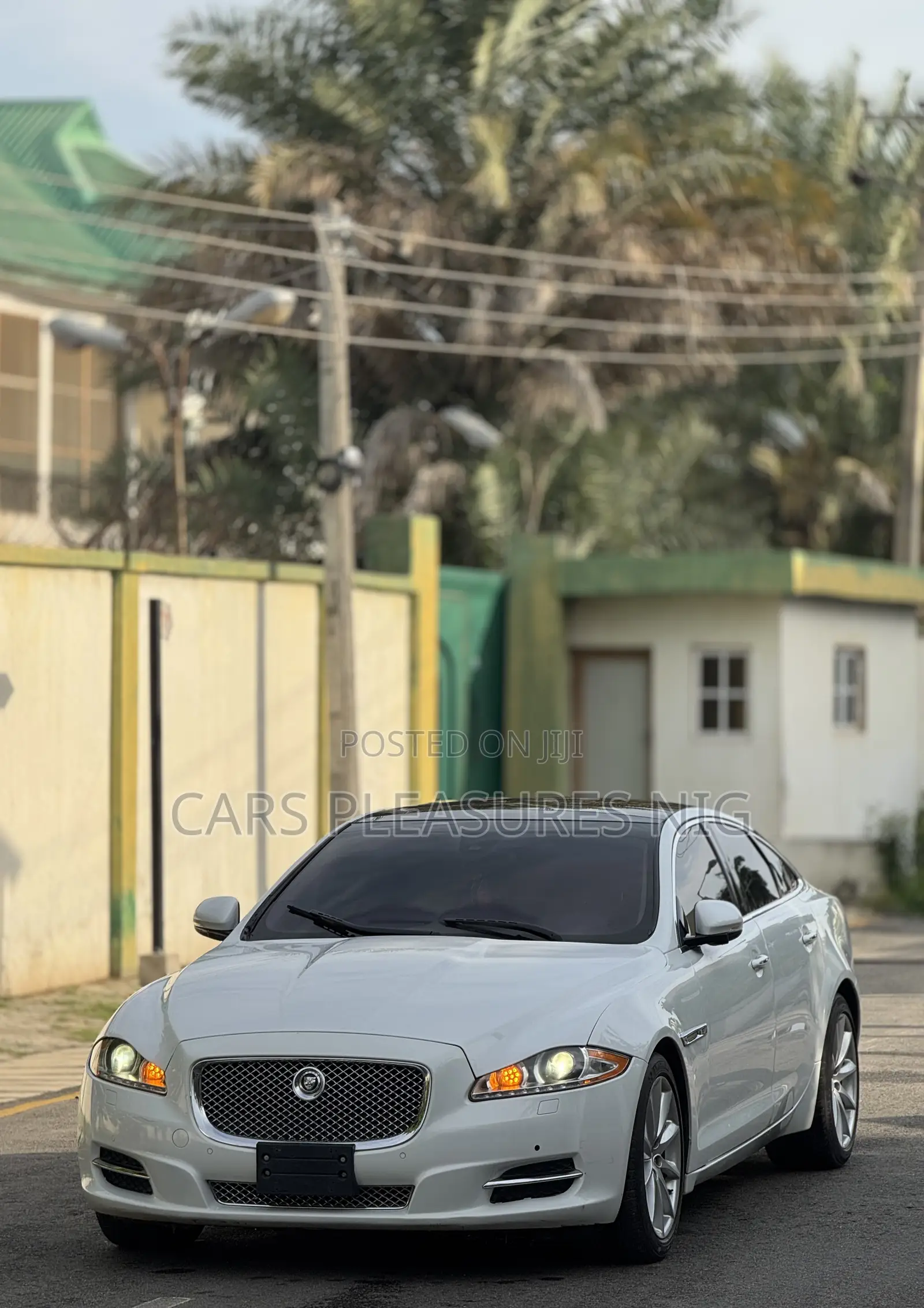 Jaguar XF 2013 White
