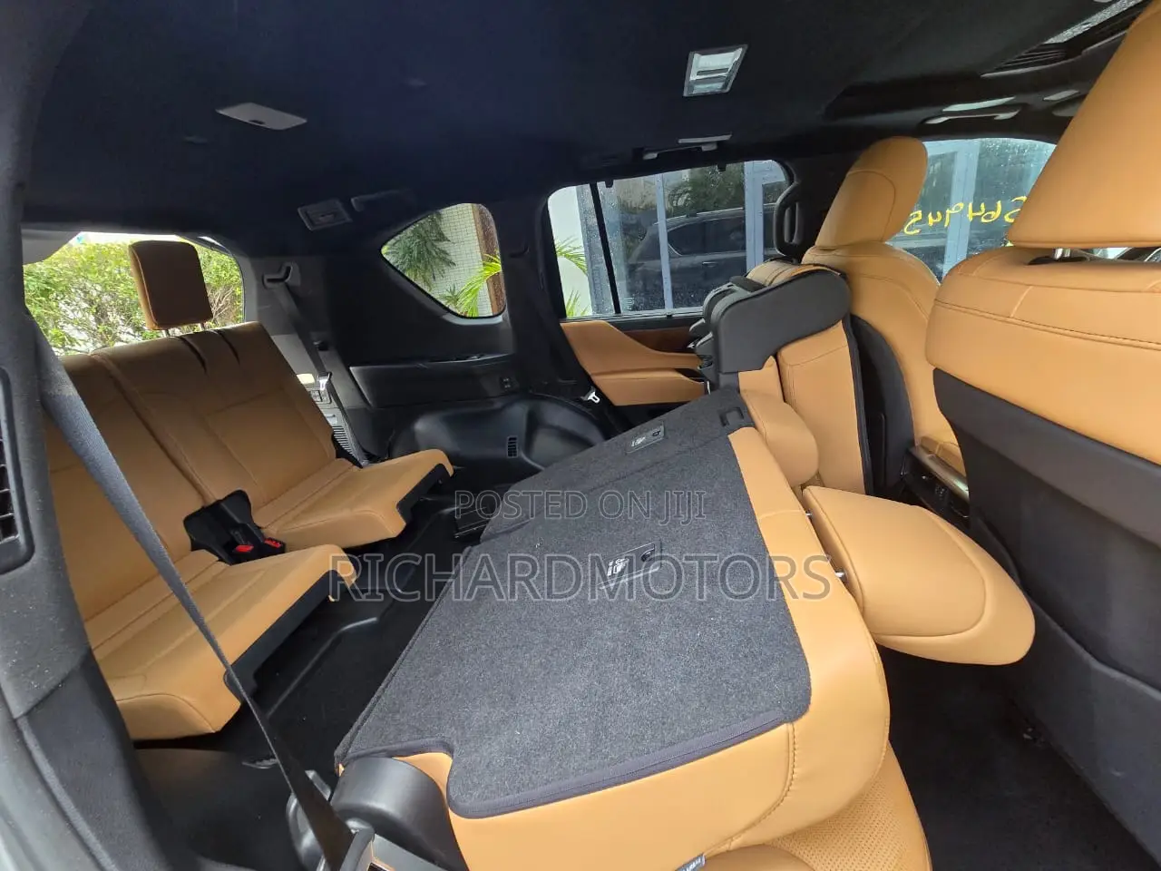 Lexus LX 600 2022 Brown