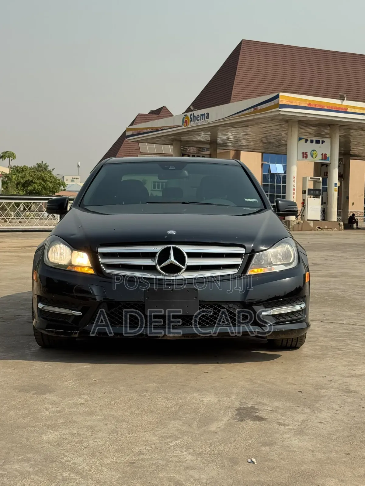 Mercedes-Benz C300 2012 Black