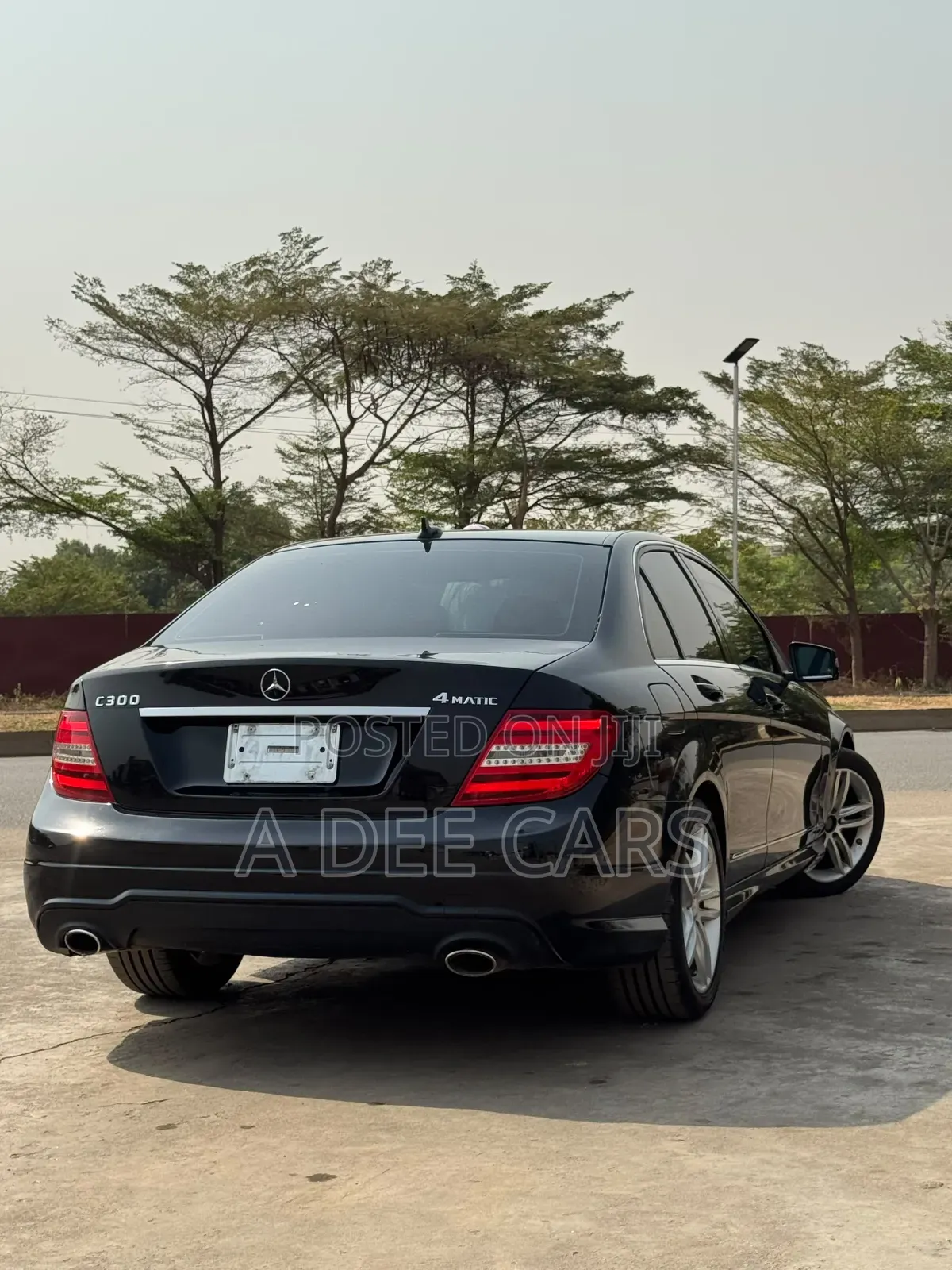 Mercedes-Benz C300 2012 Black