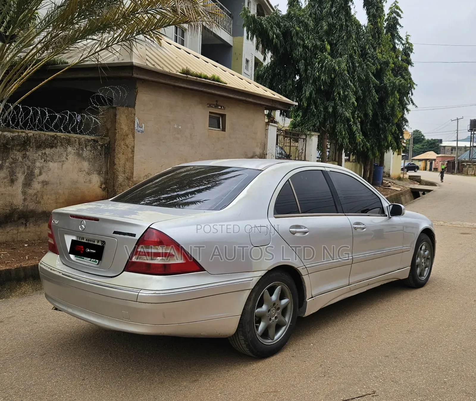 Mercedes-Benz C240 2.6 RWD 2004 Silver
