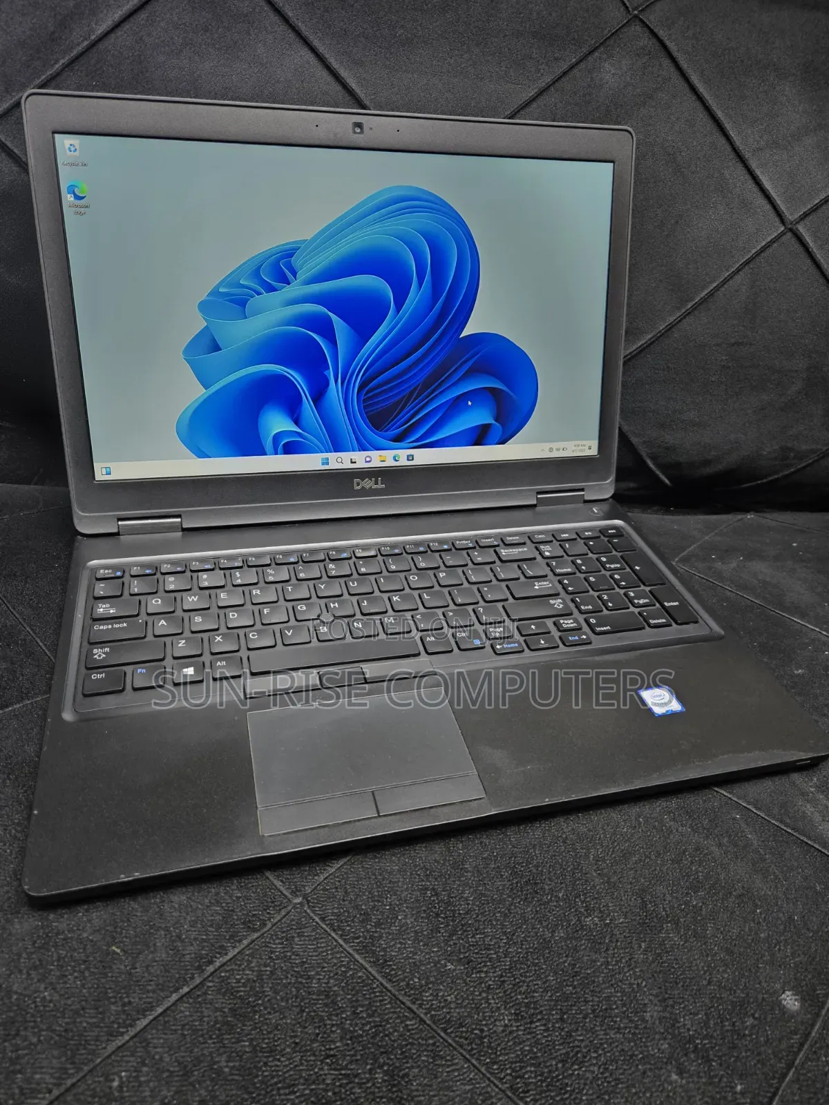 Laptop Dell Precision 3530 16GB Intel Core i7 SSD 512GB
