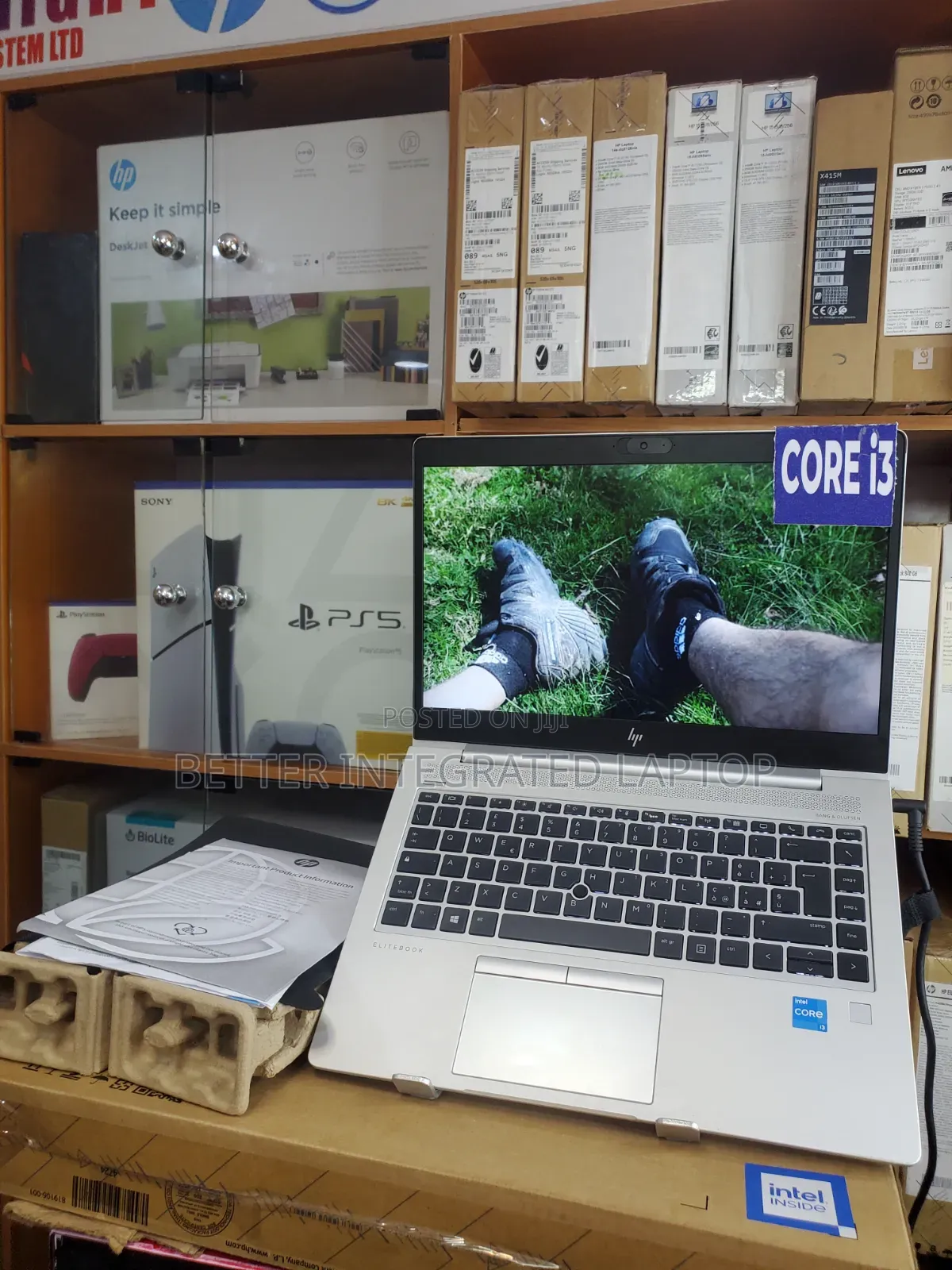 New Laptop HP EliteBook 745 G4 4GB Intel Core i3 SSD 512GB
