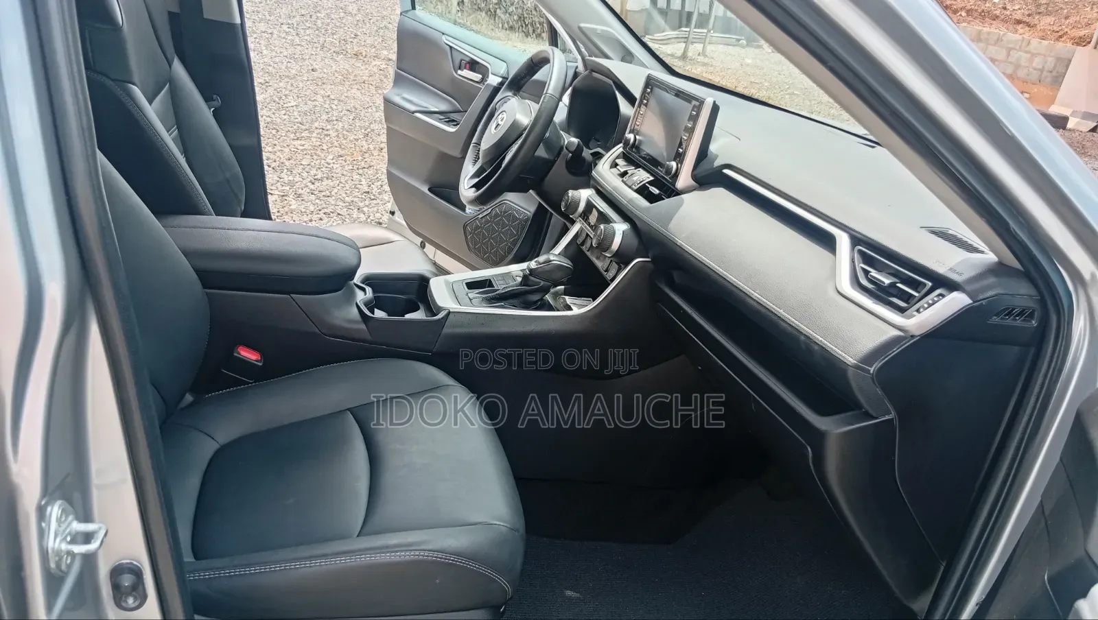 Toyota RAV4 2022 Gray