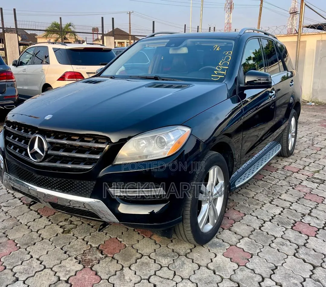 Mercedes-Benz M Class ML350 4MATIC 4dr SUV AWD (3.5L 6cyl 7A) 2014
