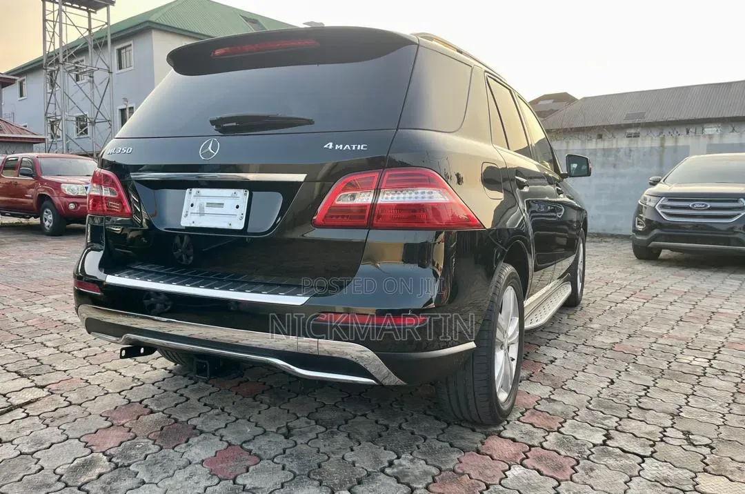 Mercedes-Benz M Class ML350 4MATIC 4dr SUV AWD (3.5L 6cyl 7A) 2014