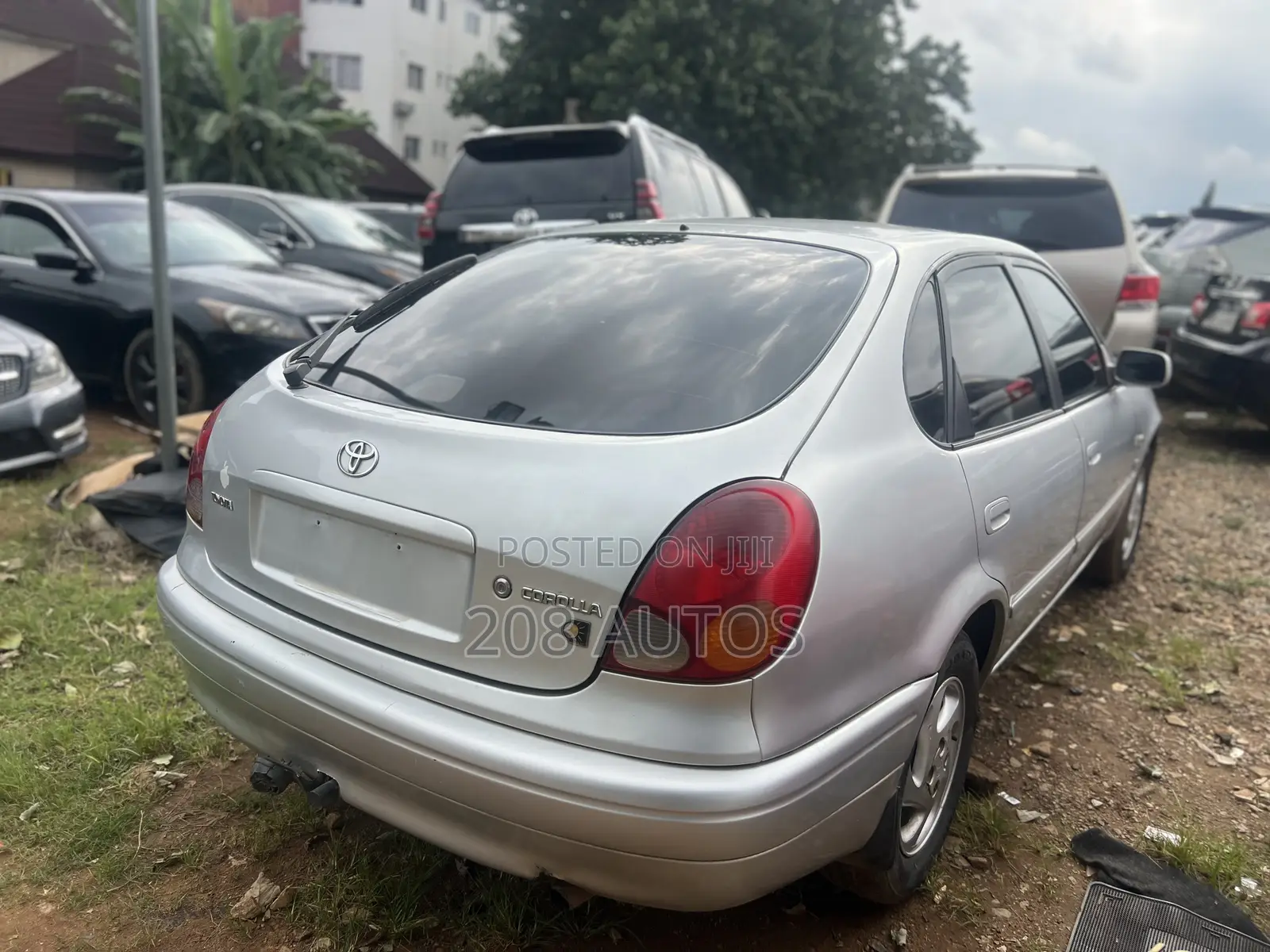 Toyota Corolla Hatchback 1999 Silver