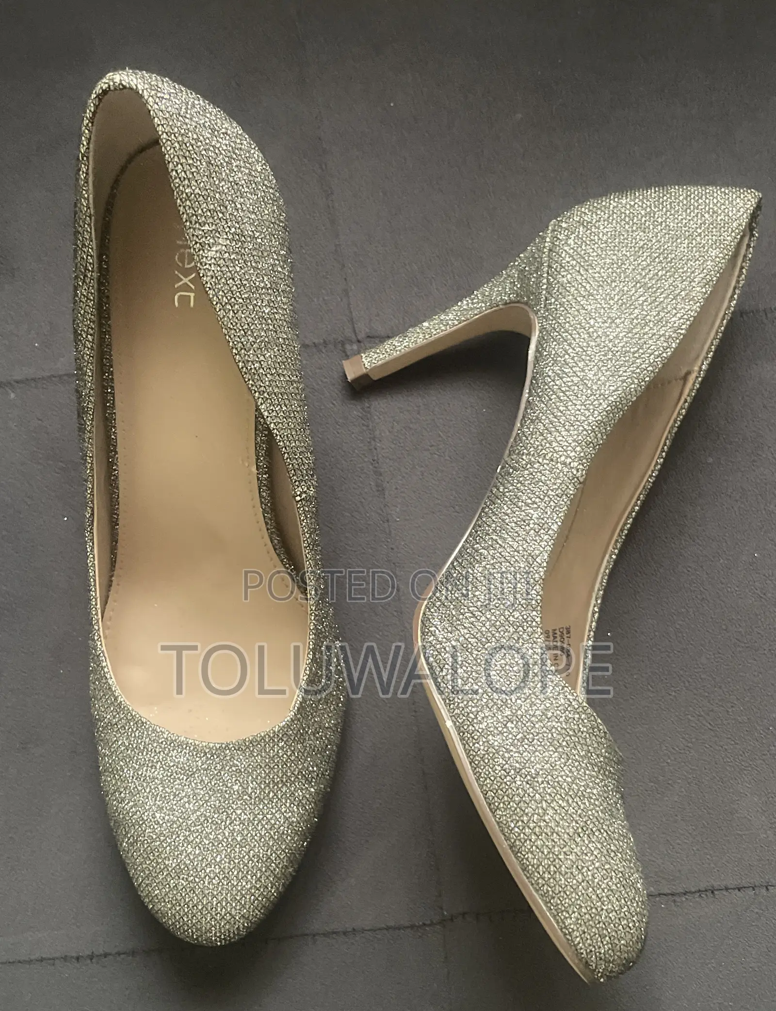 Brand New Glitters Pointed Heels - Size 40