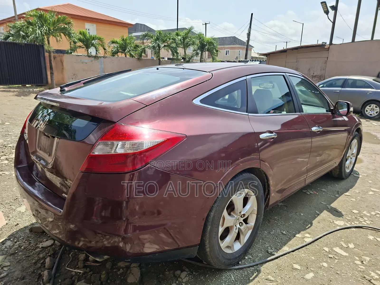 Honda Crosstour 3.5 AWD 2012 Maroon