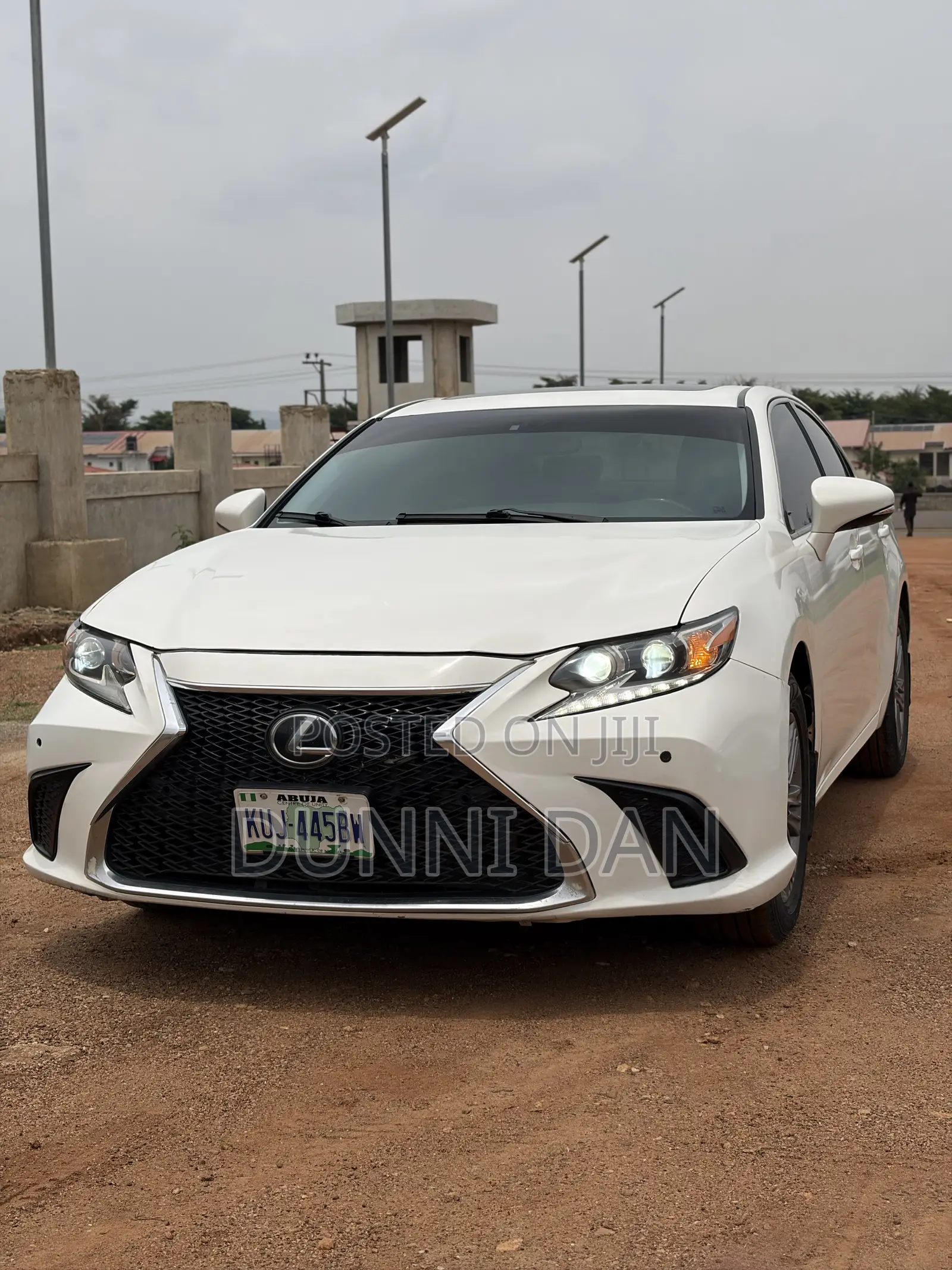 Lexus ES 350 FWD 2013 White
