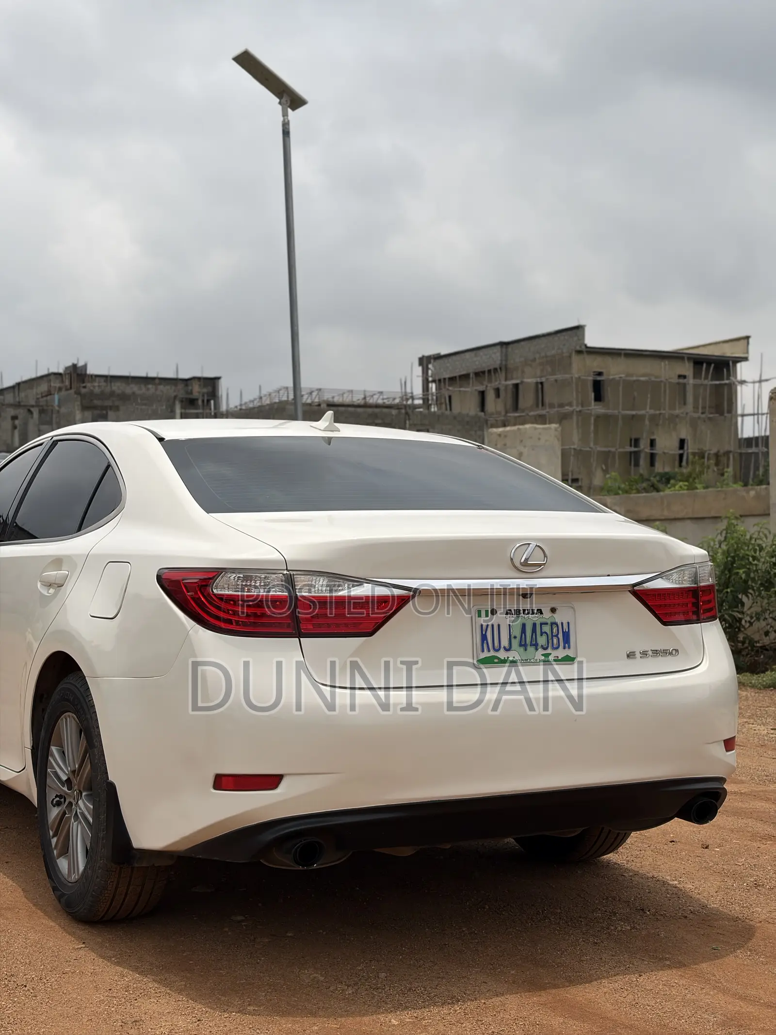 Lexus ES 350 FWD 2013 White