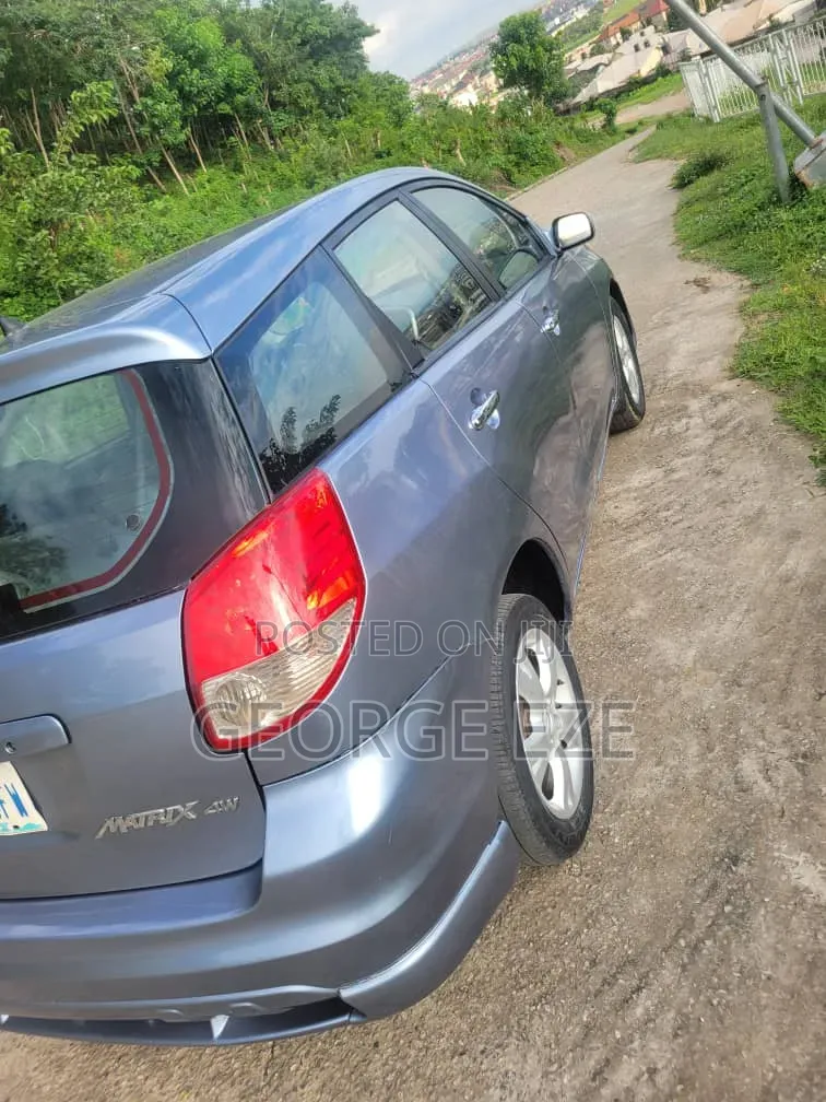 Toyota Matrix 2004 Blue