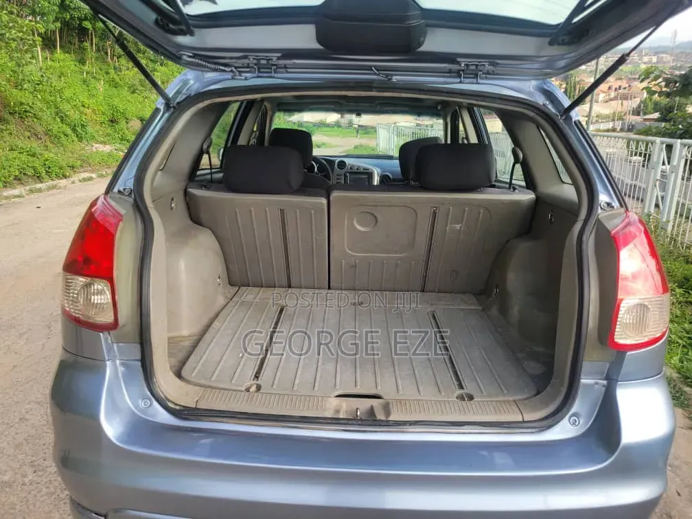Toyota Matrix 2004 Blue