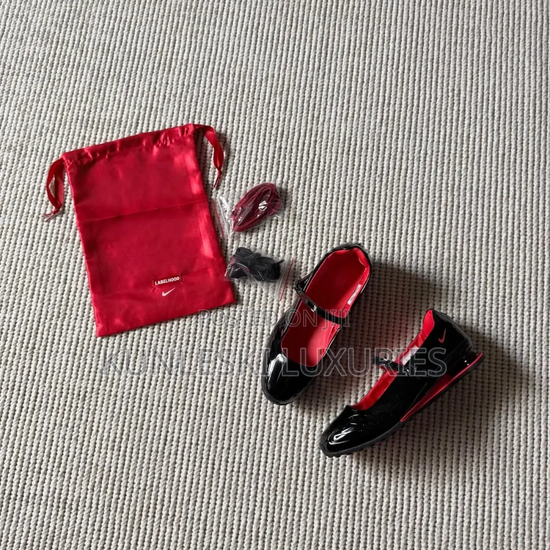 Original Nike WMNS Shox Z Calistra Shoes