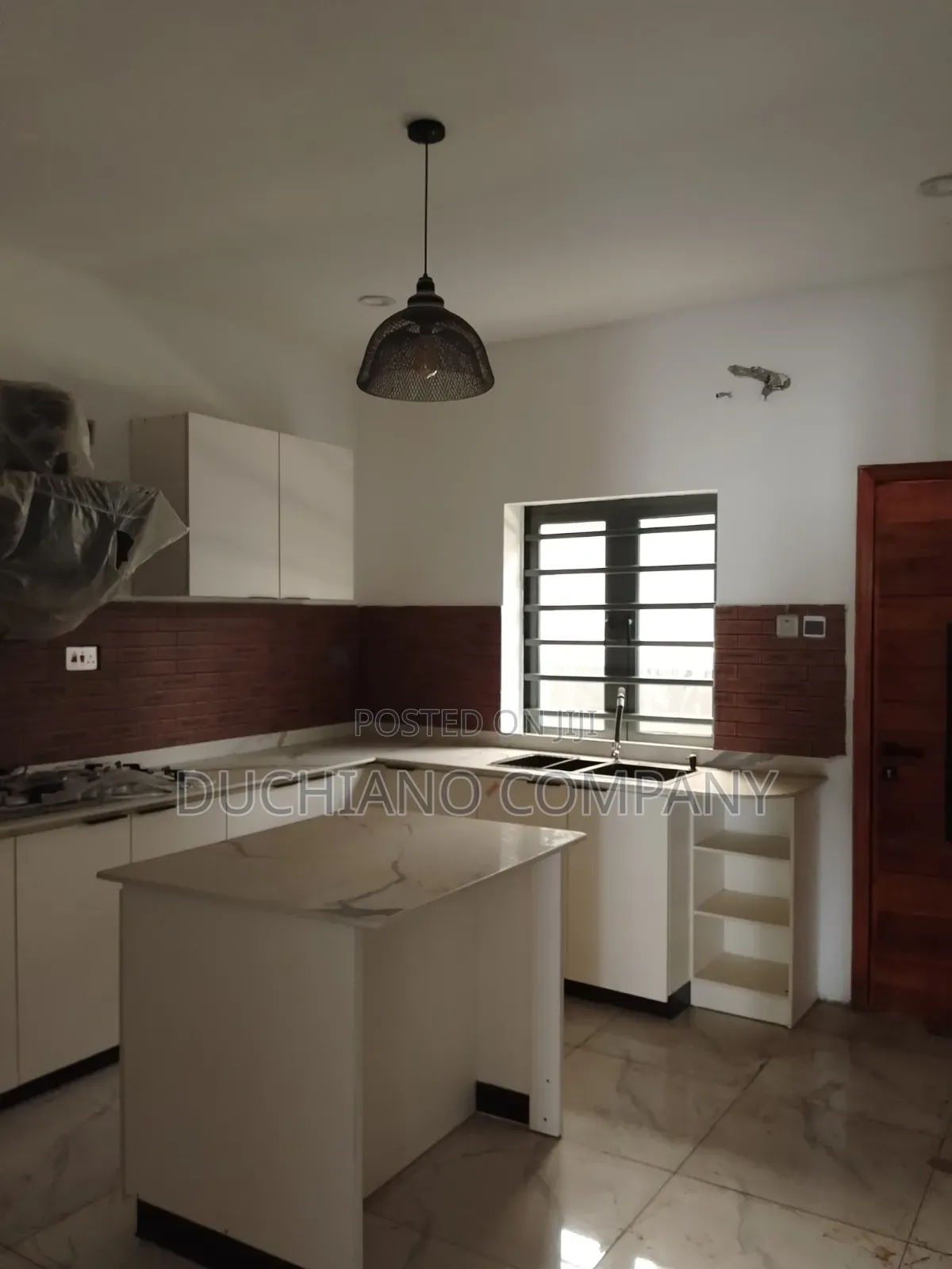 5bdrm Duplex in Phase 2 for sale
