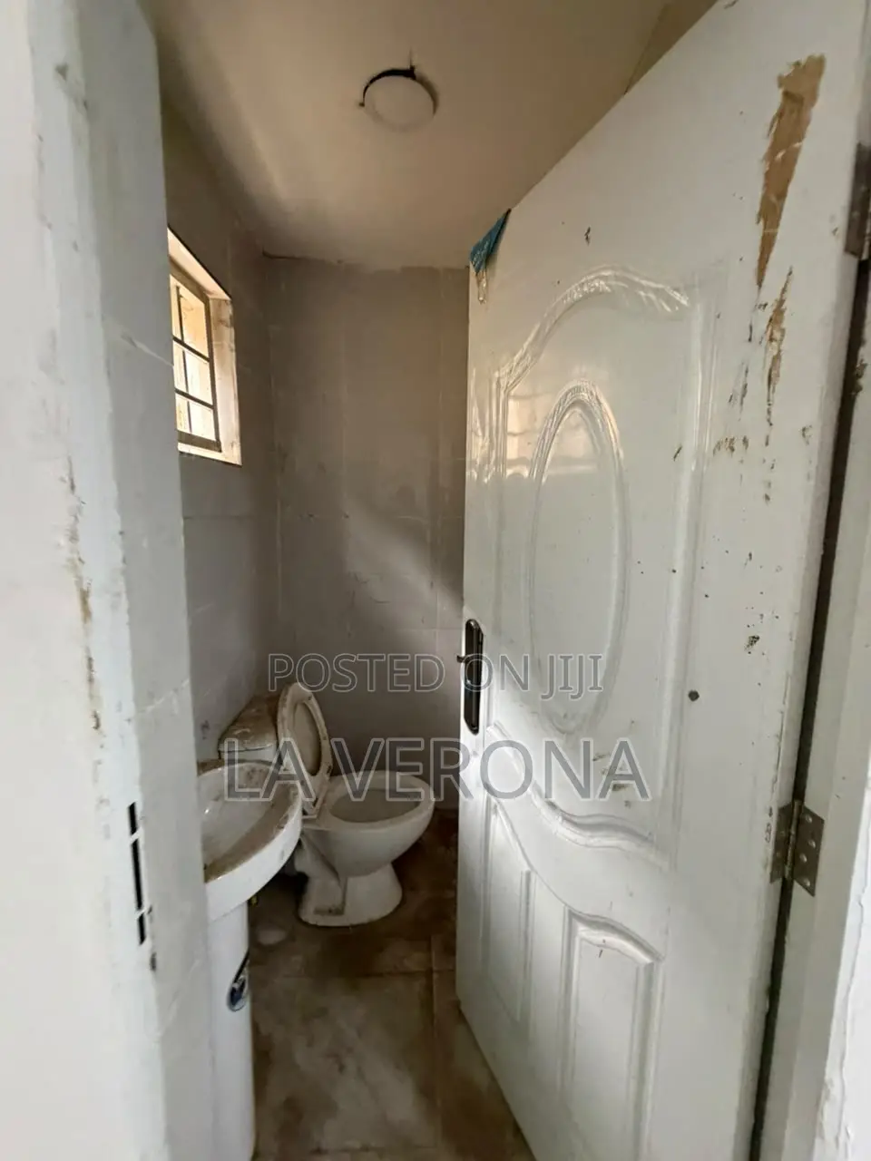 Office Space for Rent !!