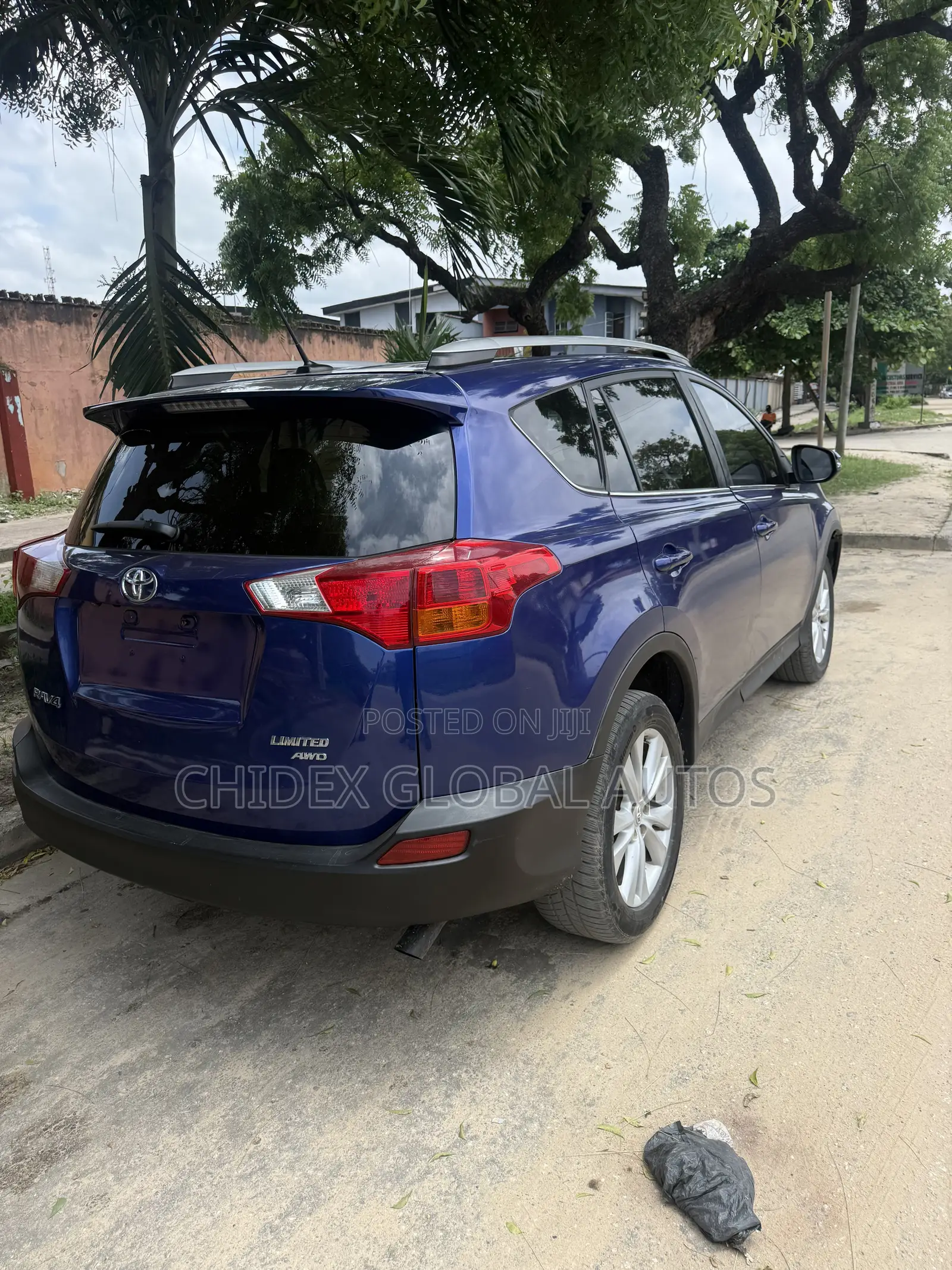 Toyota RAV4 Limited 4dr SUV (2.5L 4cyl 6A) 2015 Blue