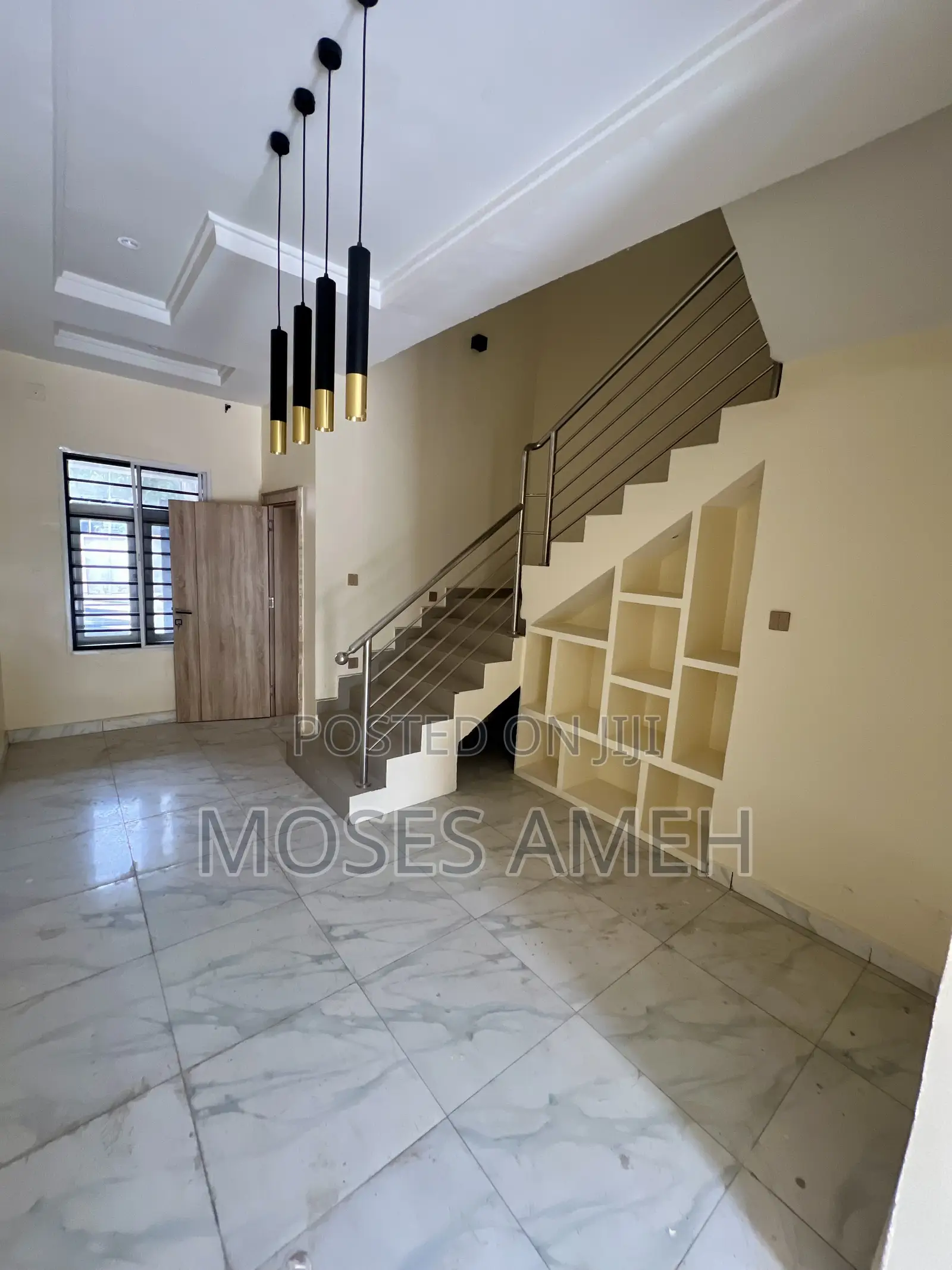 4bdrm Townhouse / Terrace in Wuye for rent