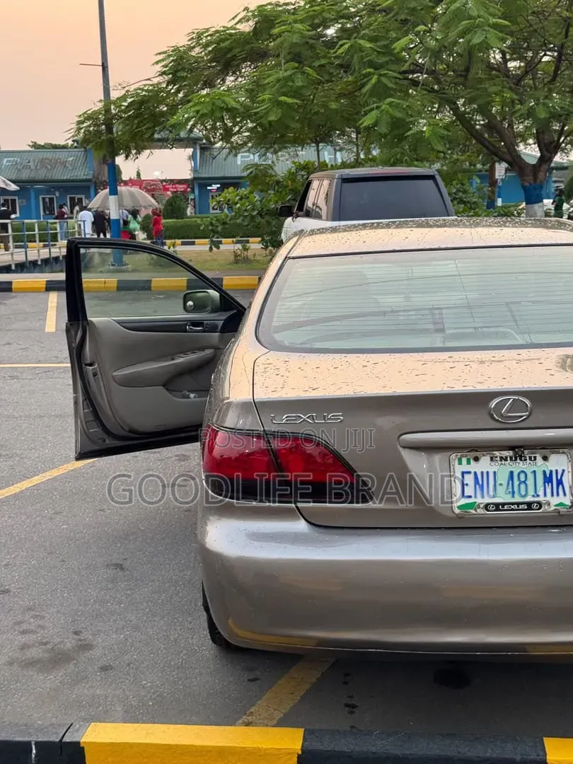 Lexus ES 330 2005 Gold