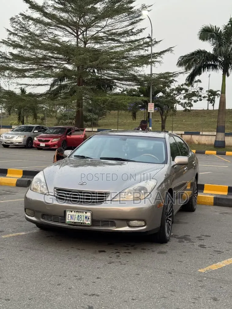 Lexus ES 330 2005 Gold