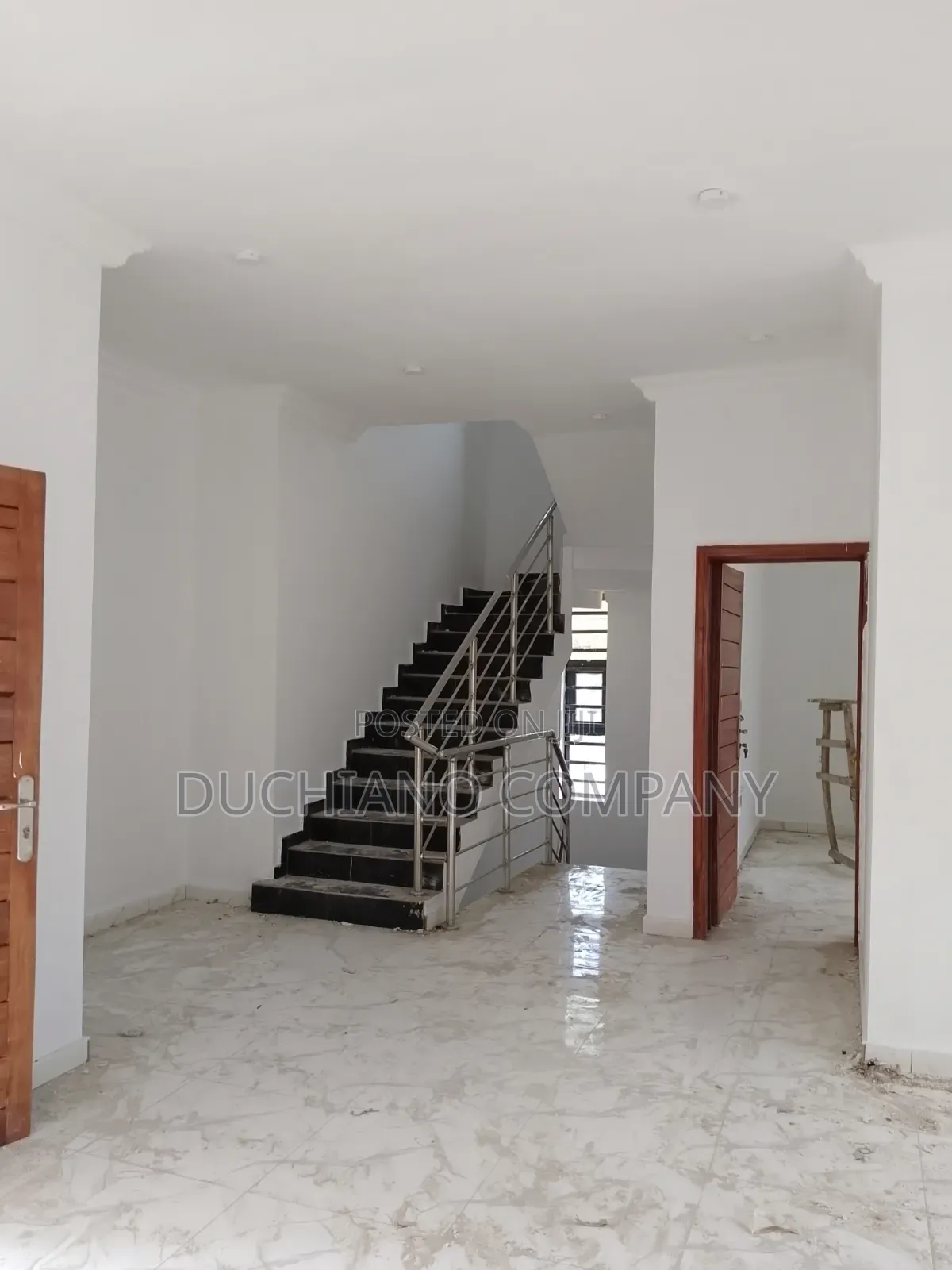 5bdrm Duplex in Phase 2 for sale