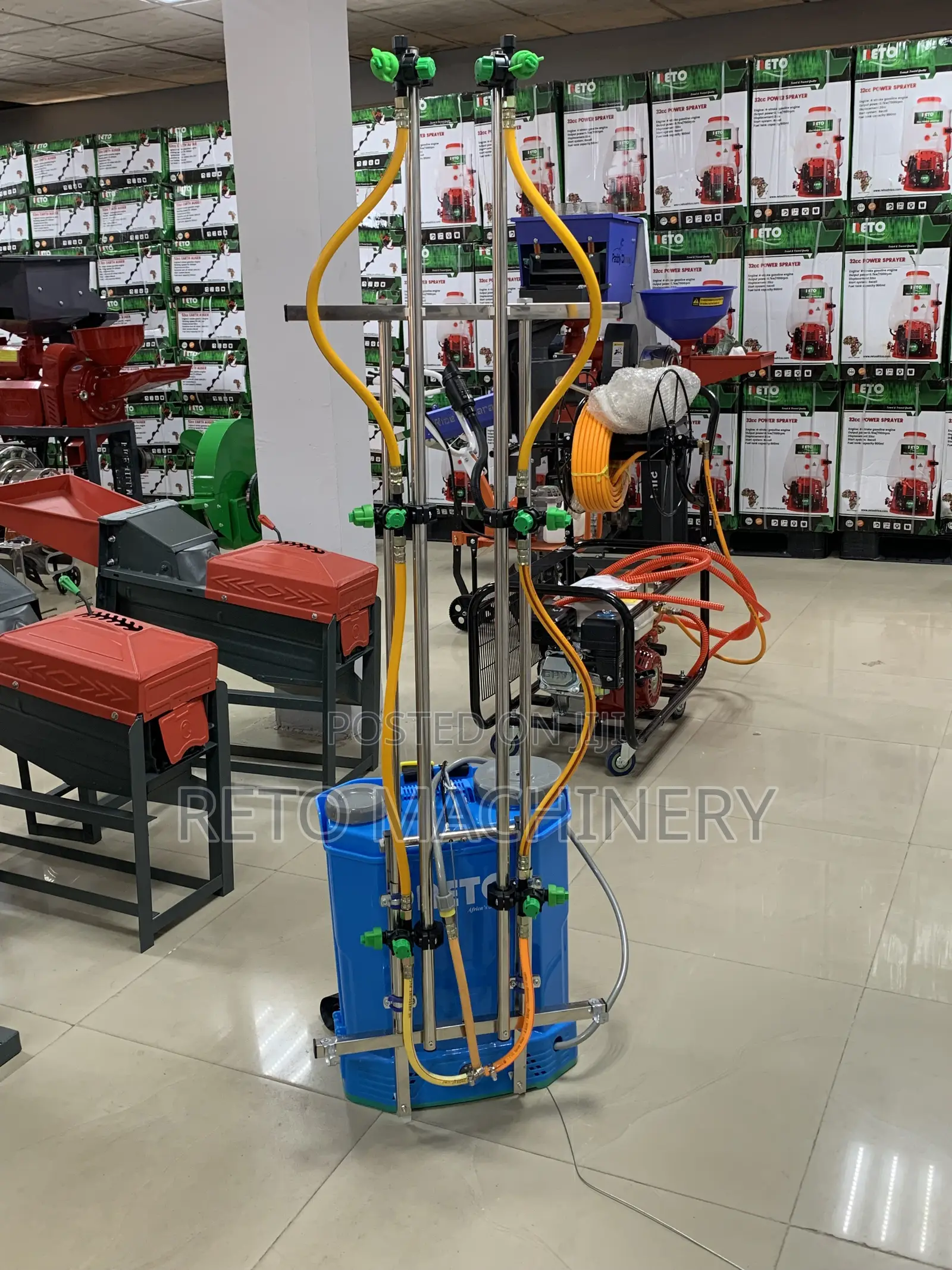 Knapsack Sprayer With Extended Pole