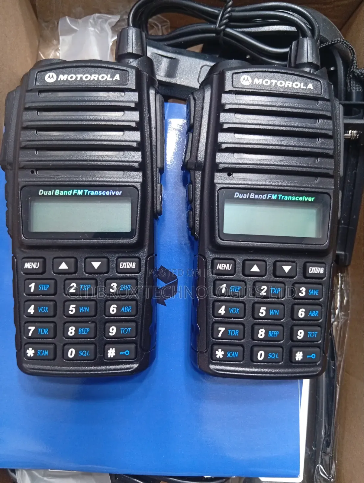 Motorola GP-399 Walkie Talkie - 2pcs