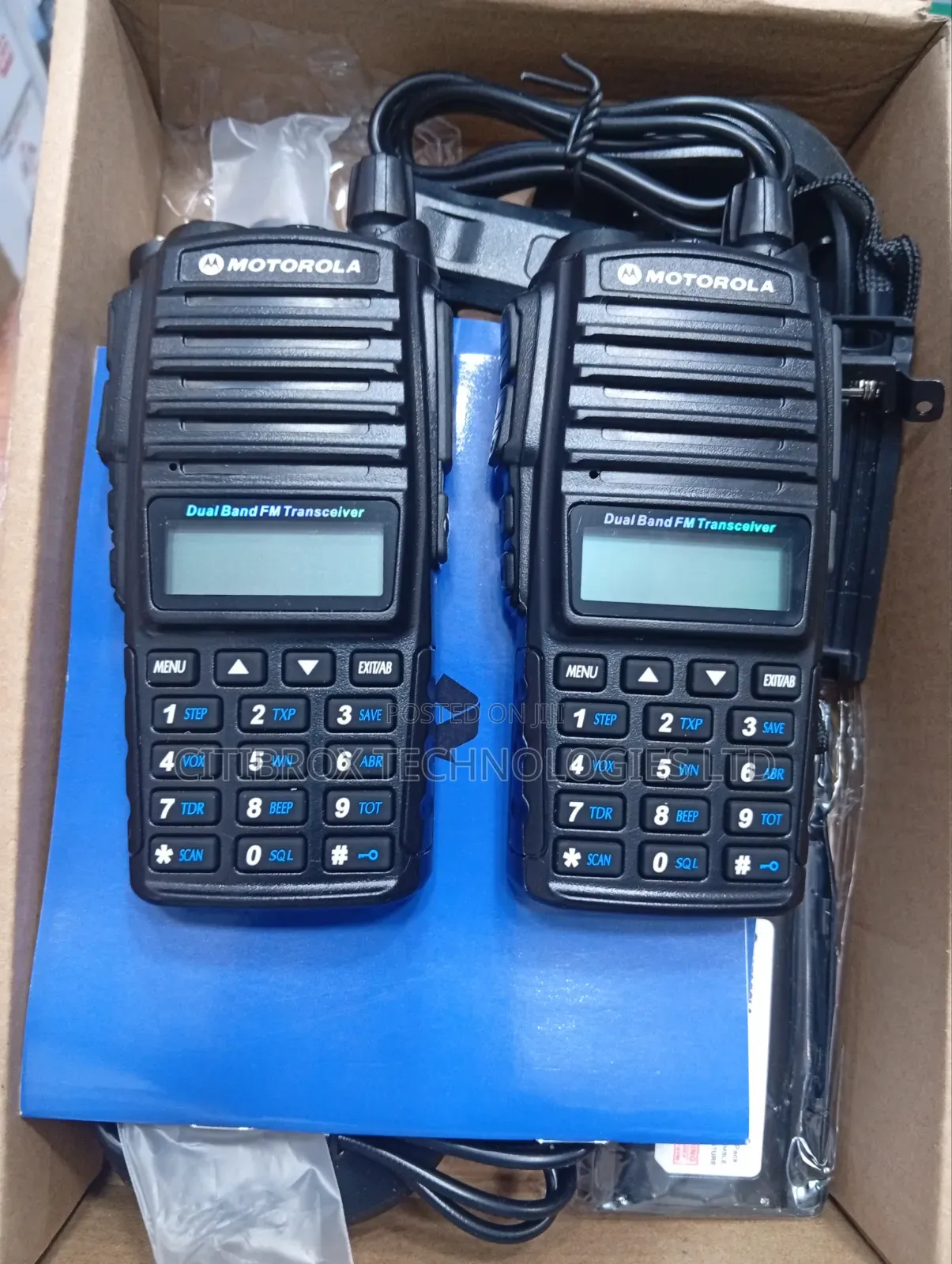 Motorola GP-399 Walkie Talkie - 2pcs