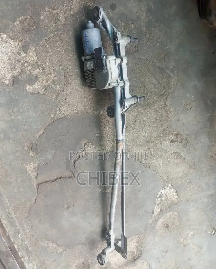 Engine Wiper Audi Q7 2008/2013