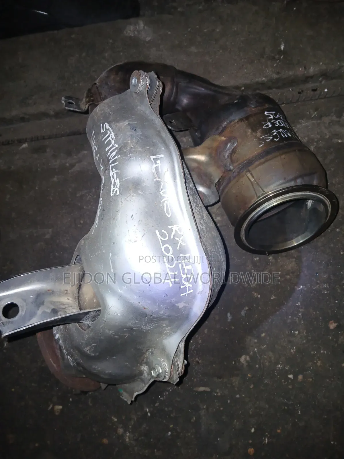 Hybrid Engine Exhaust Manifold Catalyst Lexus RX450H 2024 2025 2026