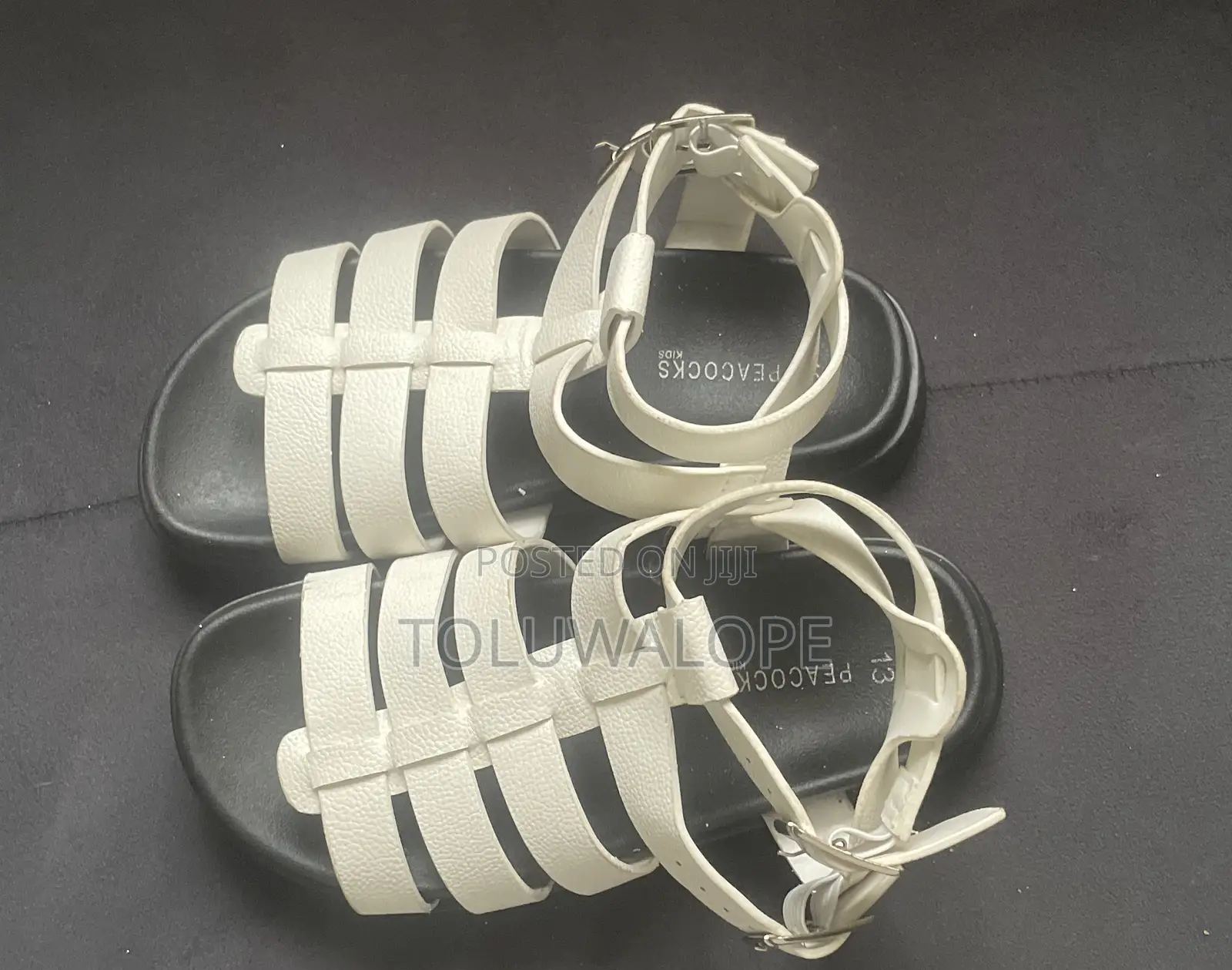 UK Pre-Owned White Leather Sandals Size 13