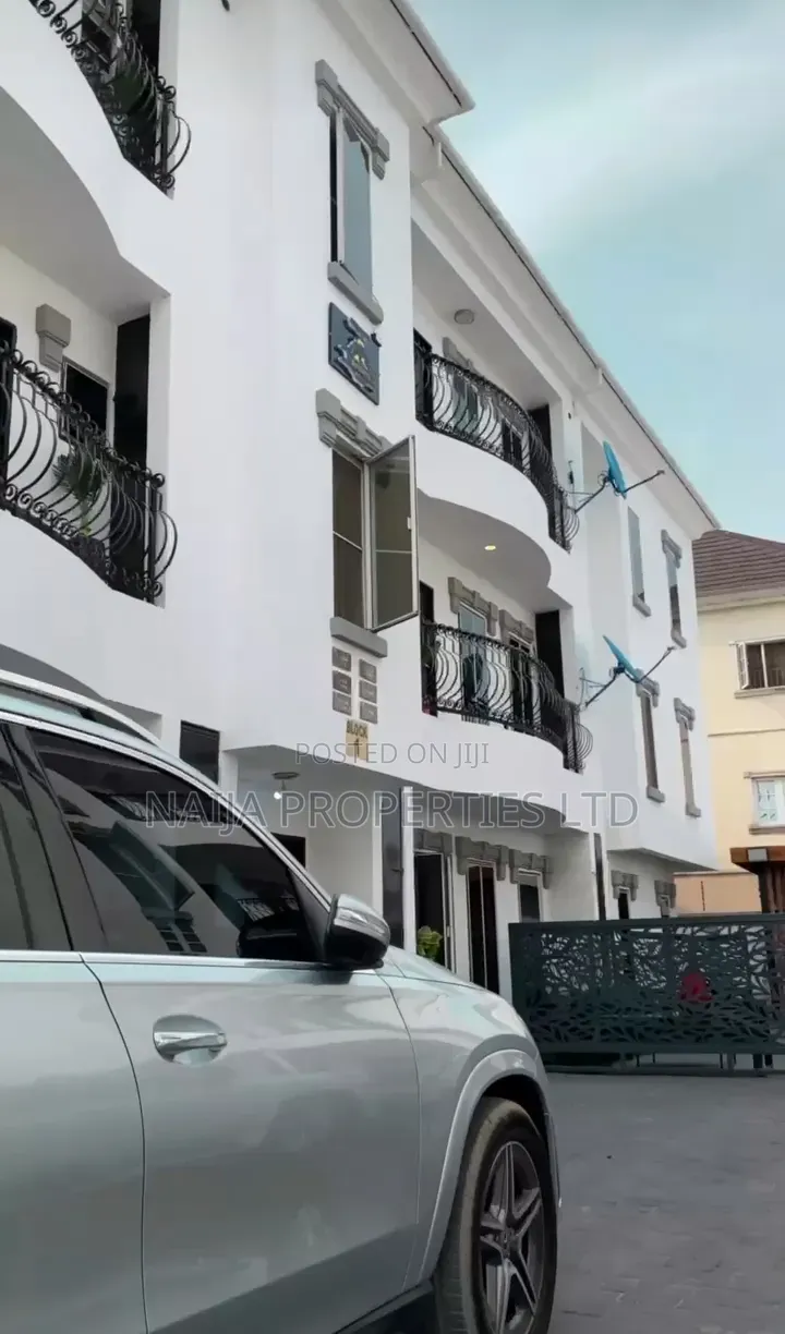 Furnished 3bdrm Apartment in Lbs, Olokonla for rent