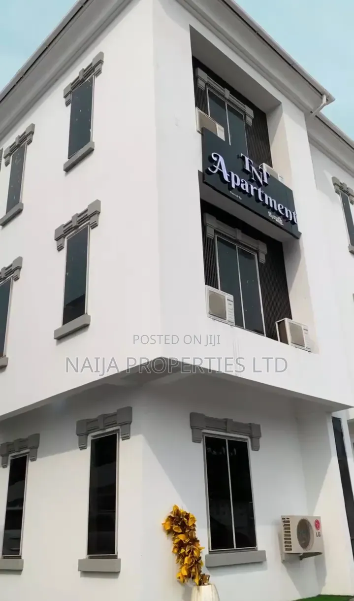 Furnished 3bdrm Apartment in Lbs, Olokonla for rent