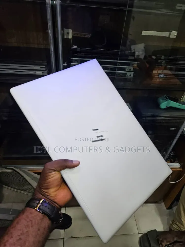 Laptop HP Envy 17 16GB Intel Core i7 SSD 256GB