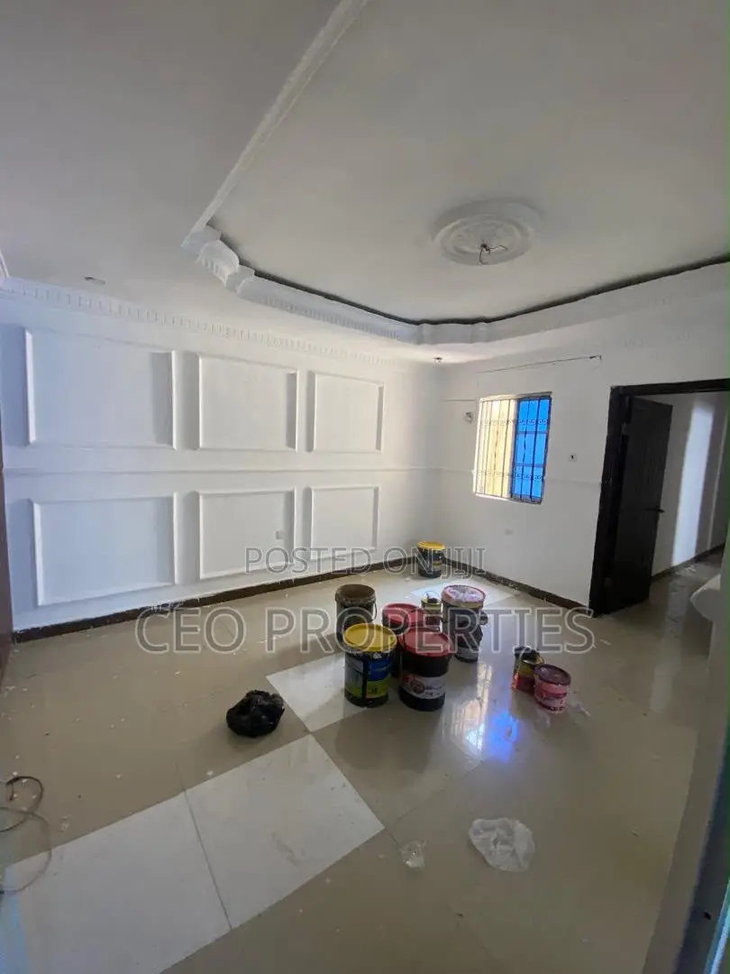 2bdrm Block of Flats in Ikate -Lekki for rent
