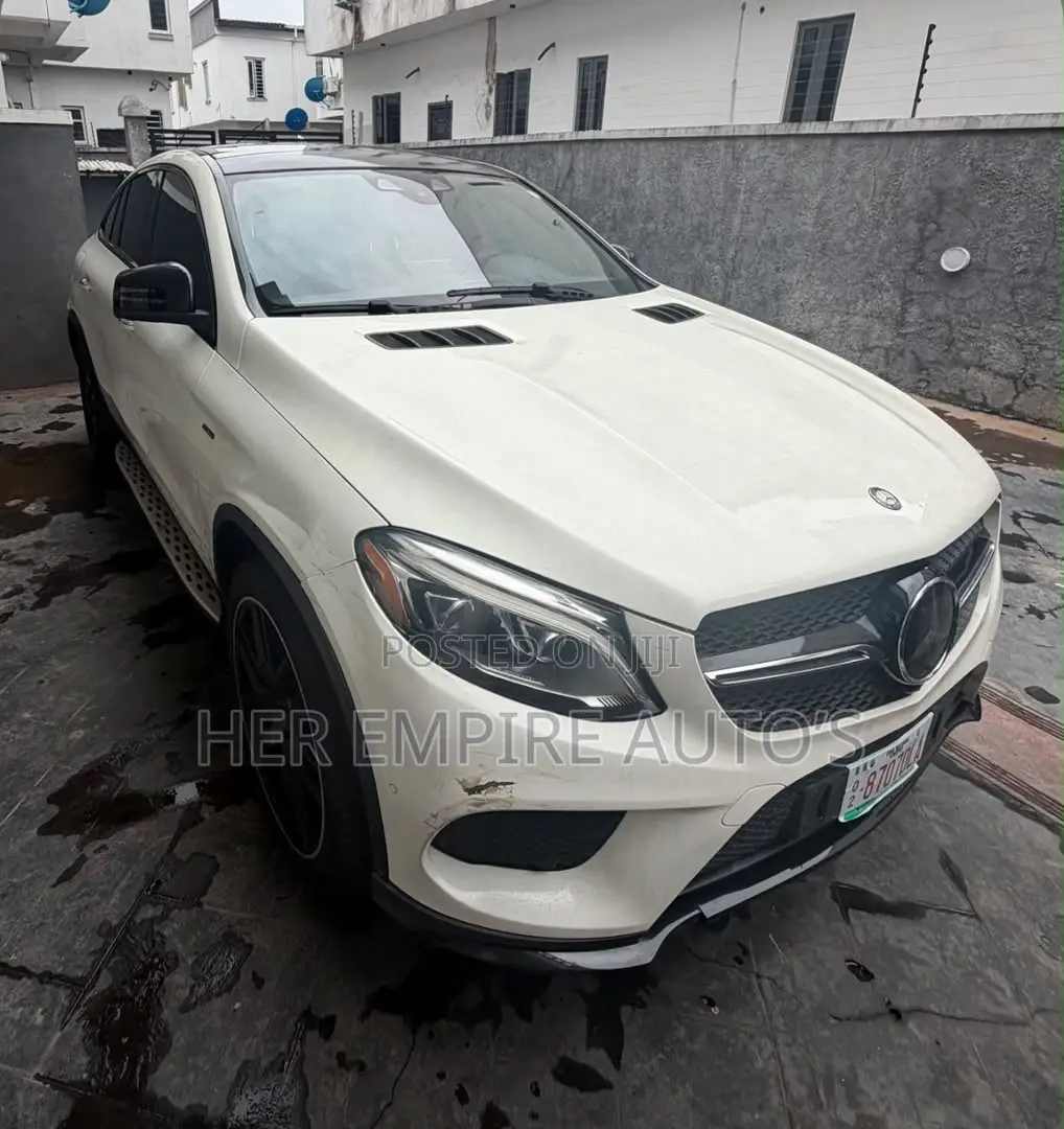 Mercedes-Benz GLE-Class 2017 White