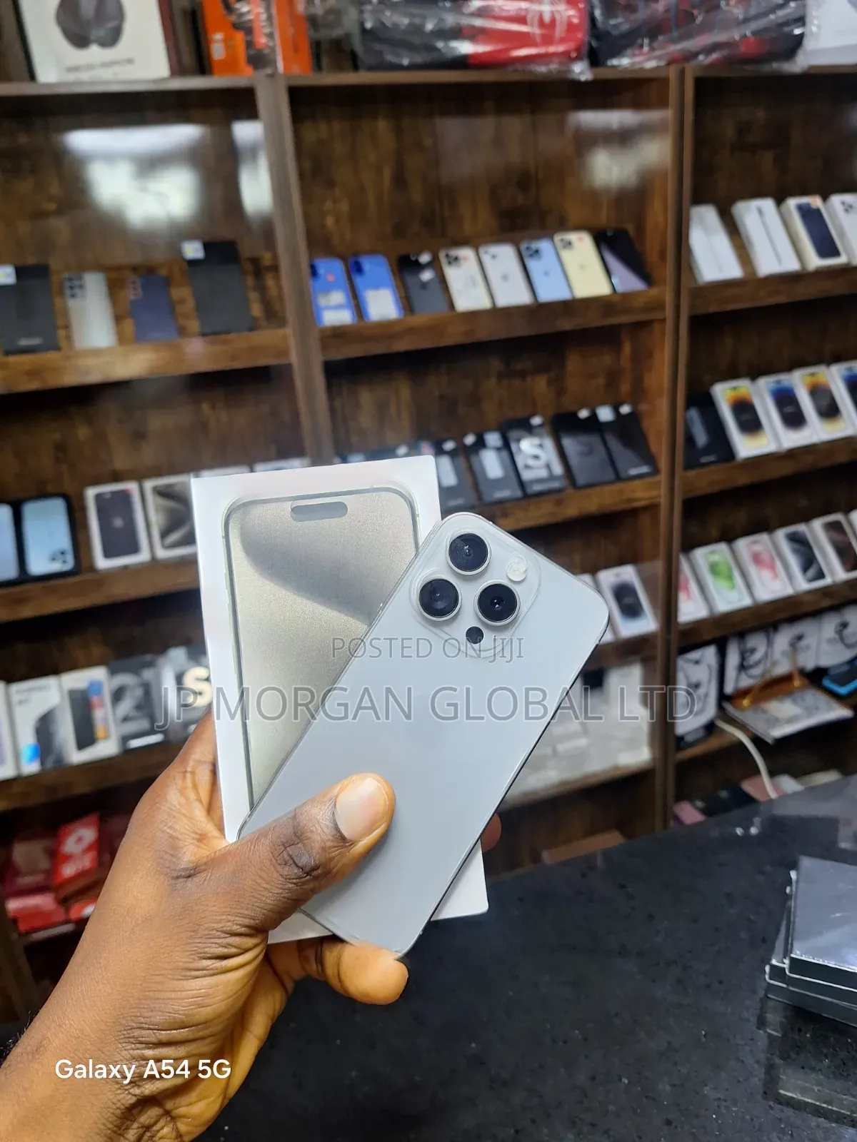 Apple iPhone 15 Pro 128 GB Gray
