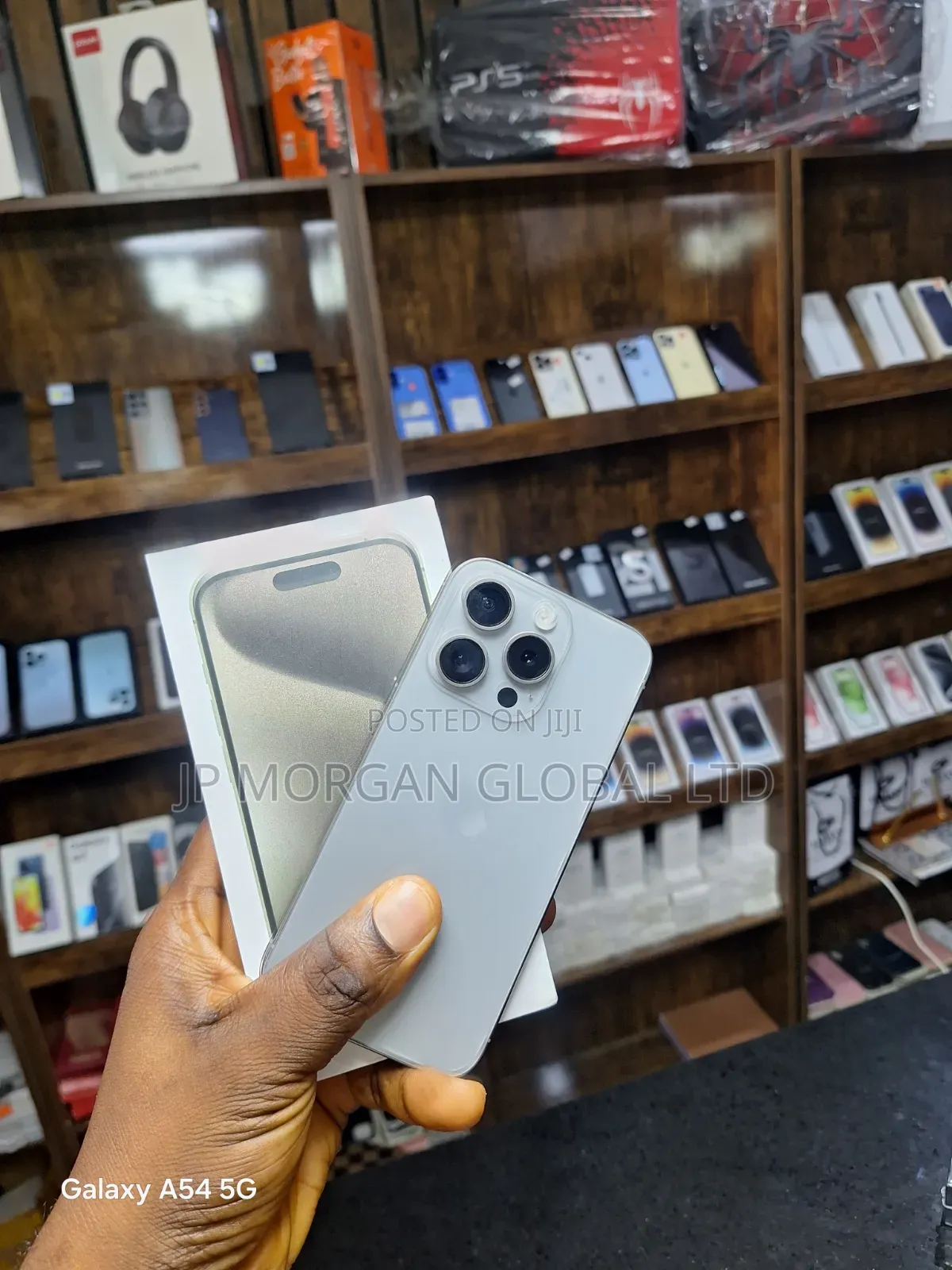 Apple iPhone 15 Pro 128 GB Gray