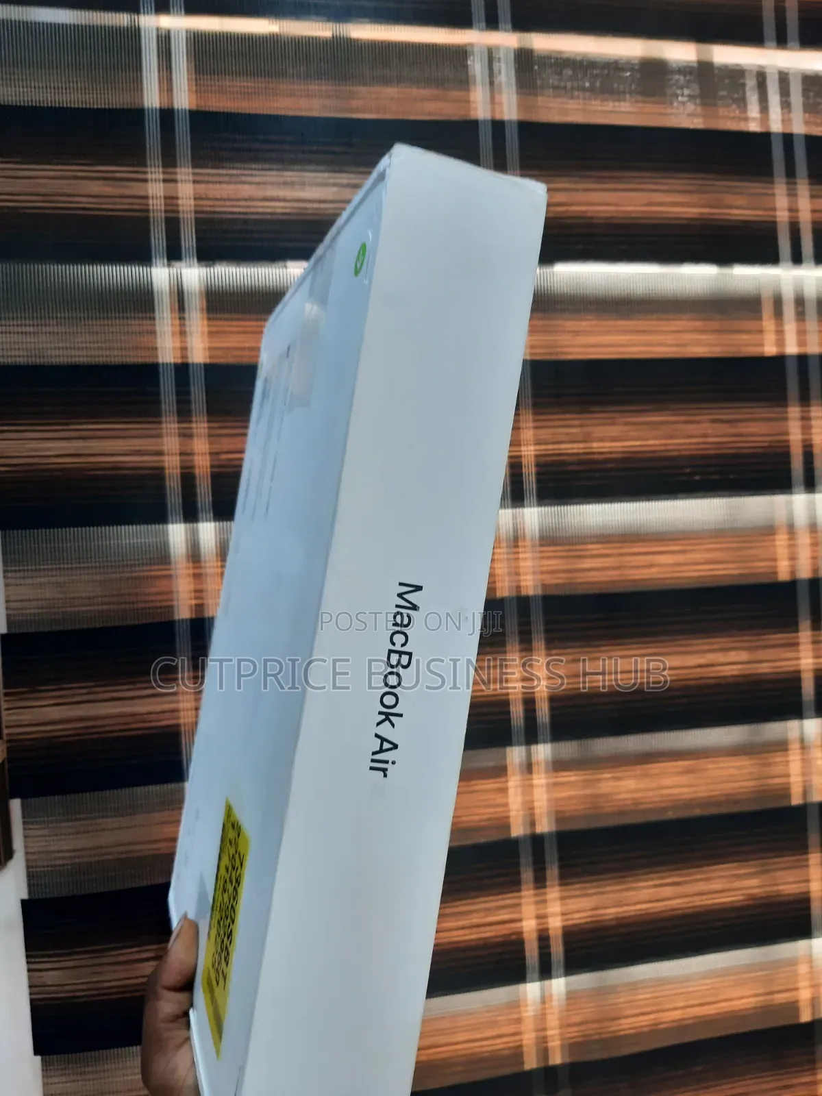 New Laptop Apple MacBook Air 16GB Apple M4 SSD 256GB
