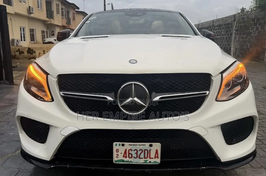 Mercedes-Benz GLE-Class 2017 White