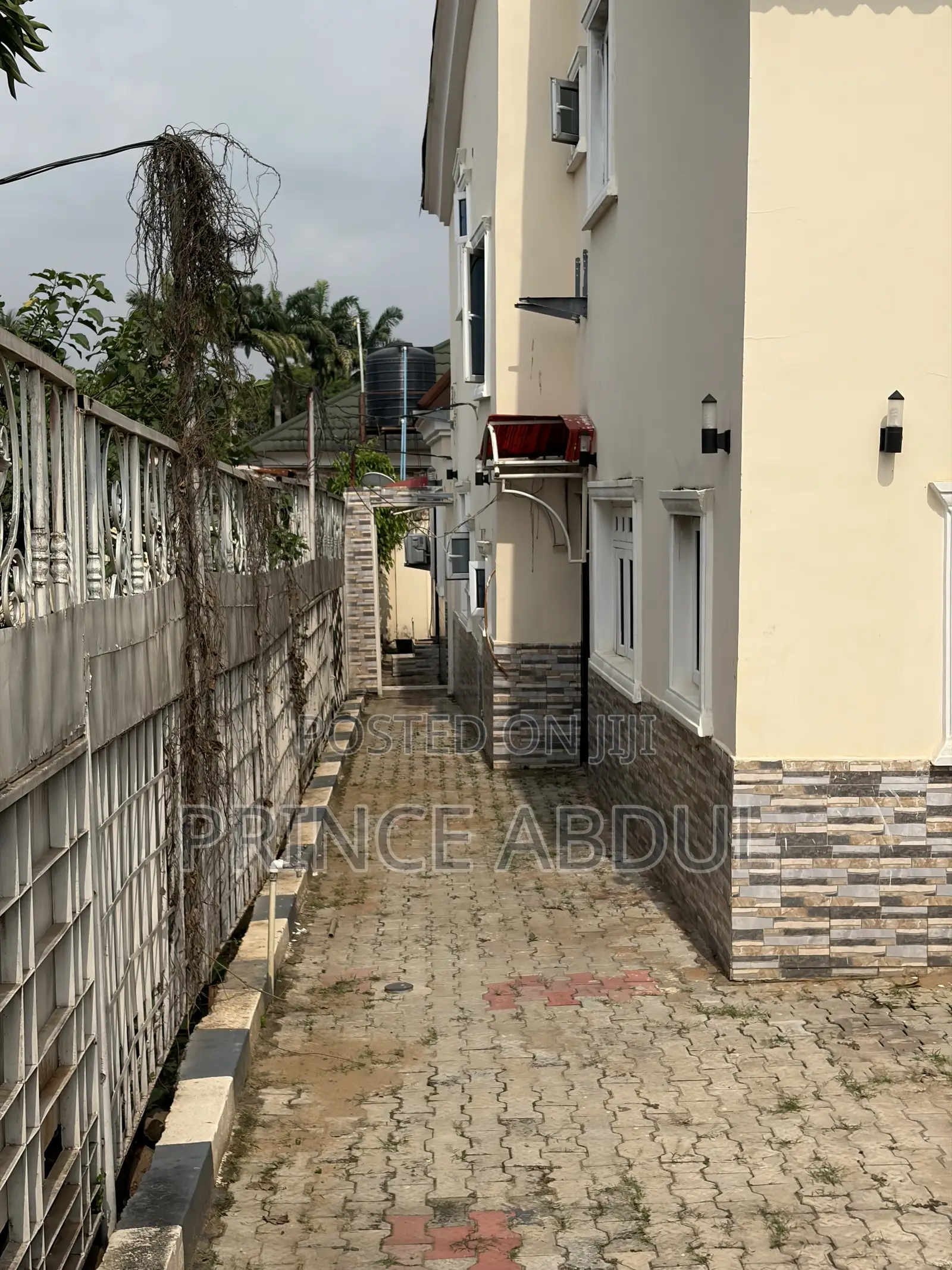 Furnished 3bdrm House in Life Camp for sale
