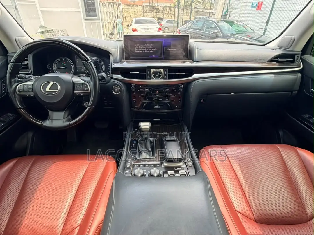 Lexus LX 570 (5 seats) AWD 2019 Black