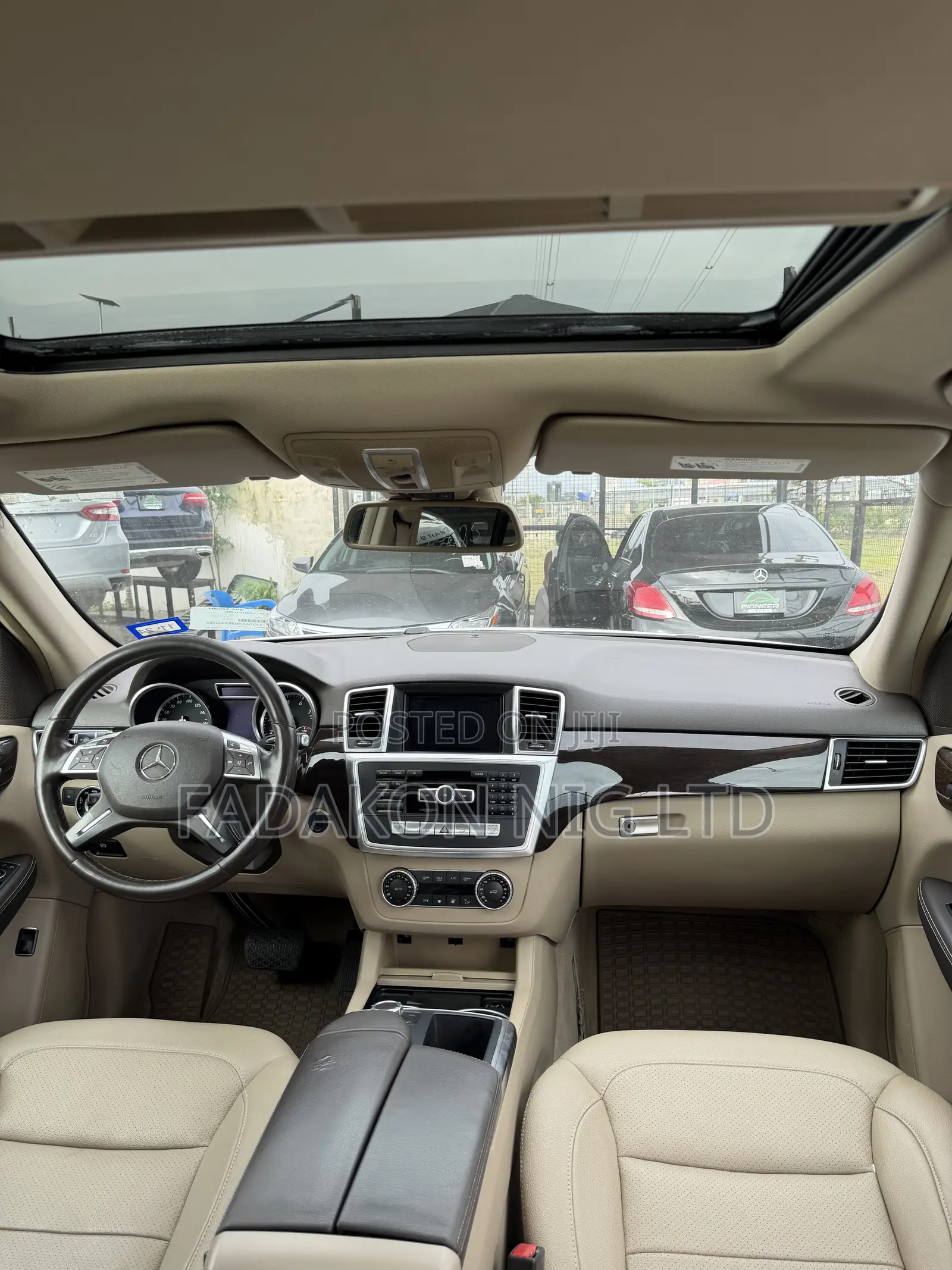 Mercedes-Benz M Class ML350 4MATIC 4dr SUV AWD (3.5L 6cyl 7A) 2014 White