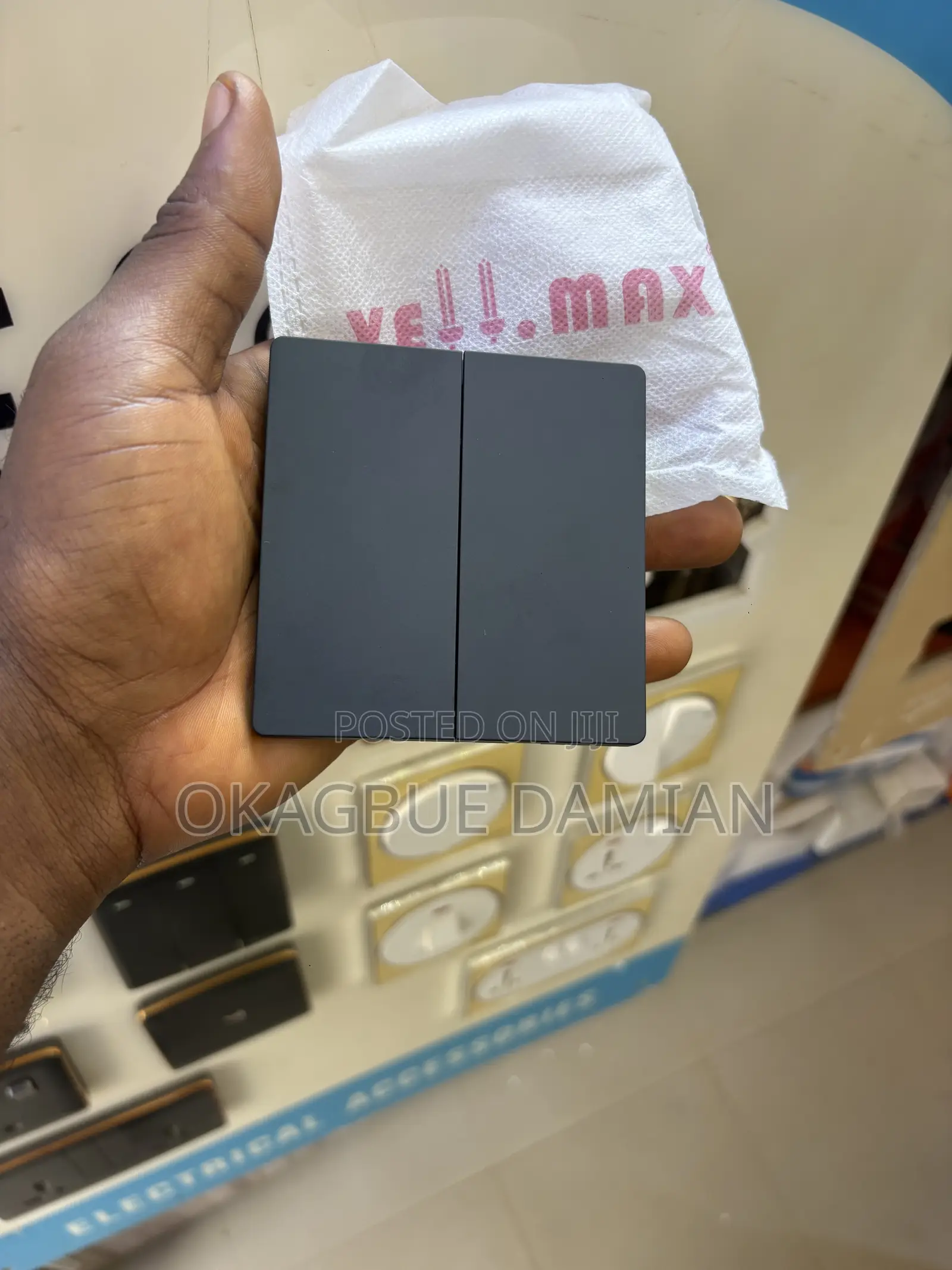 Vell Max Switch and Socket