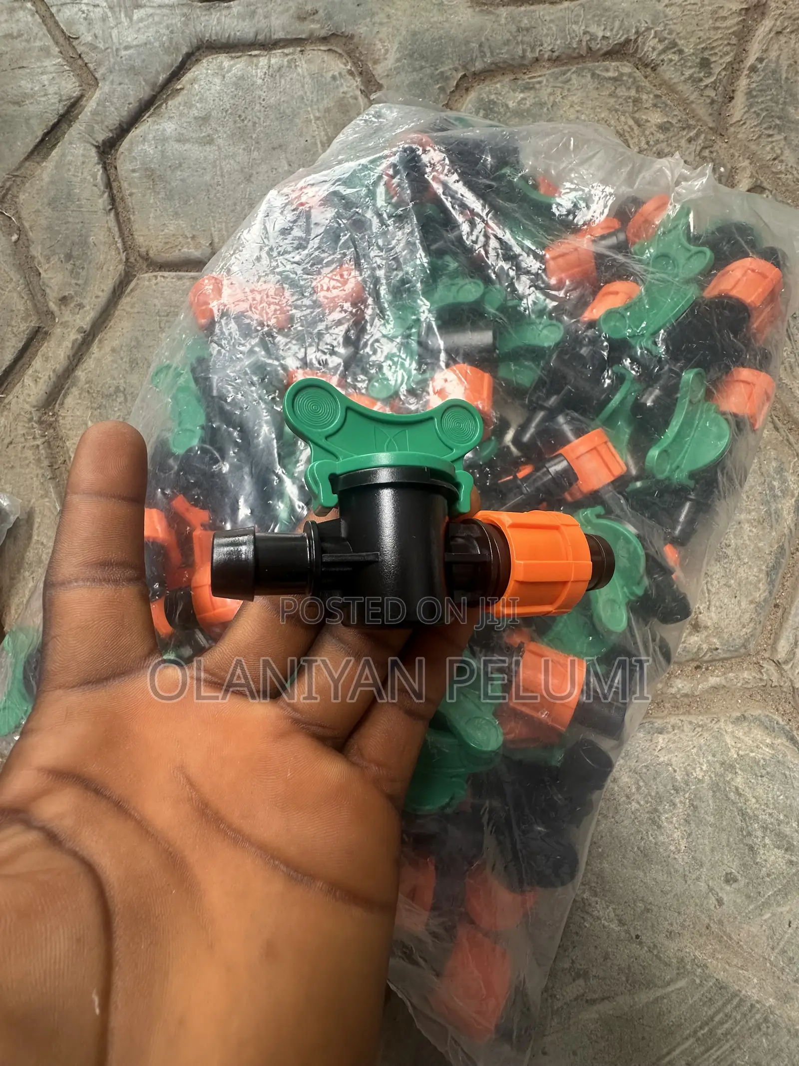 PVC Connector With Valve and PVC Connector Without Valve