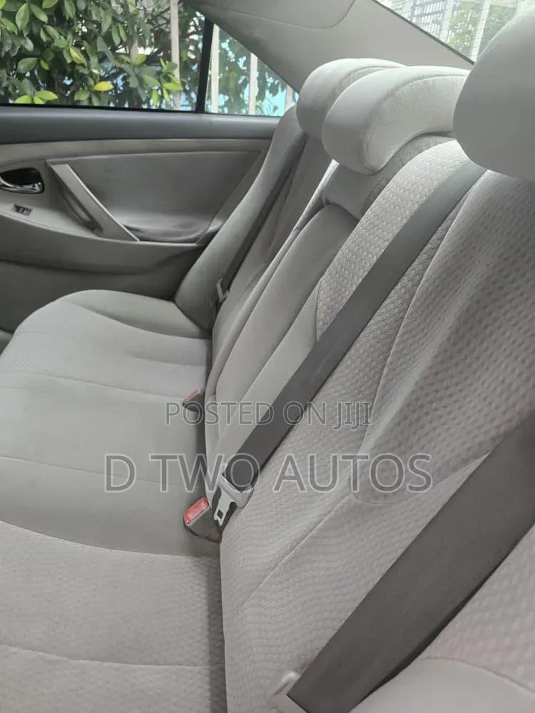 Toyota Camry 2010 Blue