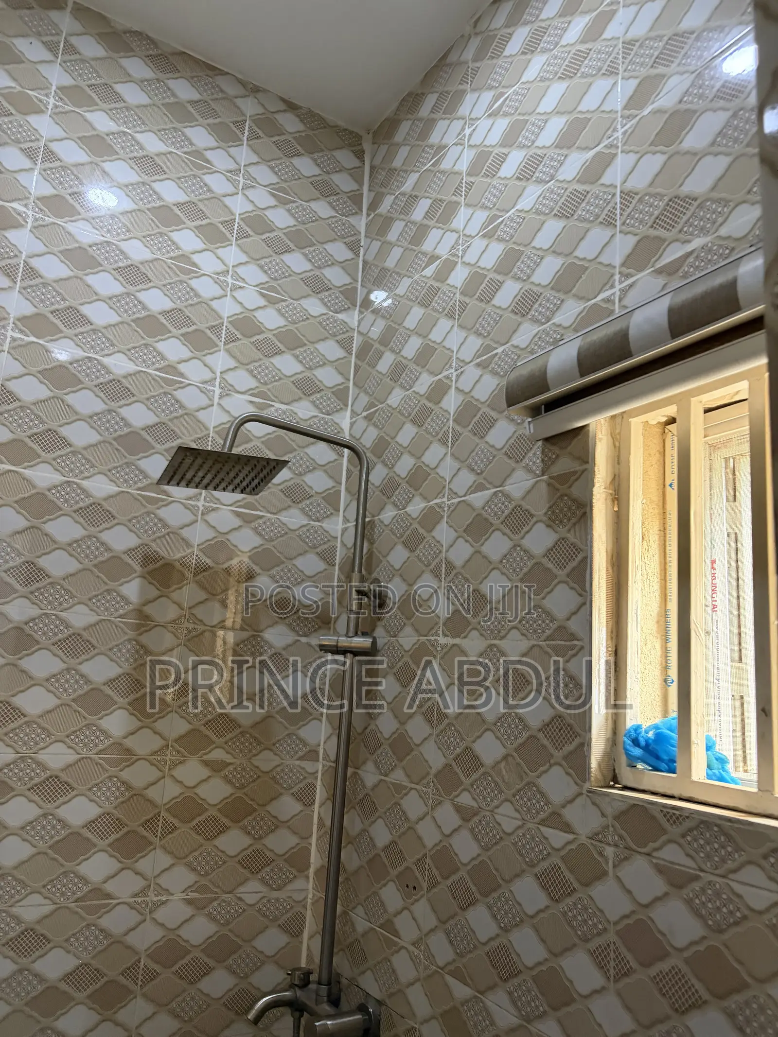 Furnished 3bdrm House in Life Camp for sale