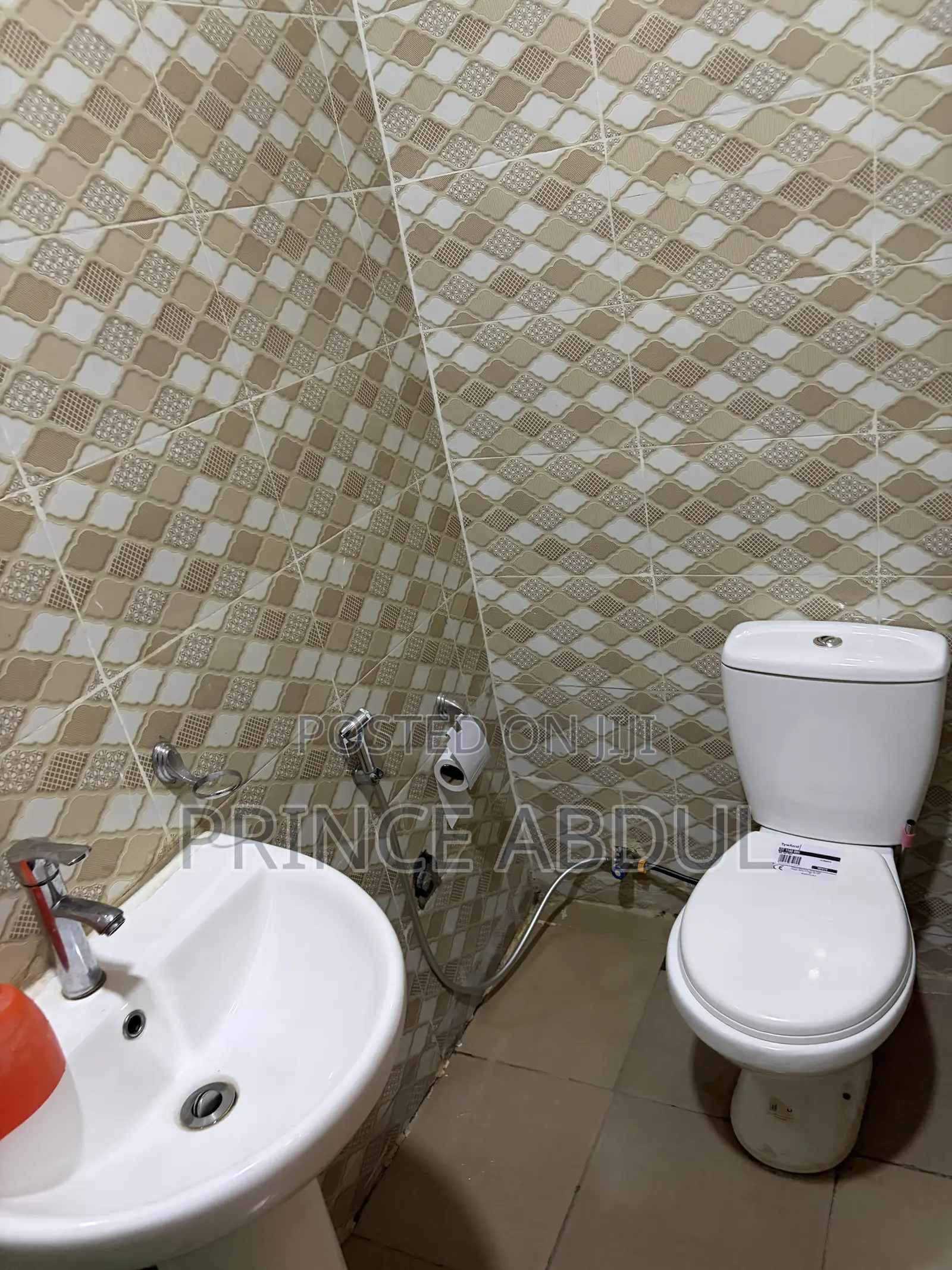 Furnished 3bdrm House in Life Camp for sale