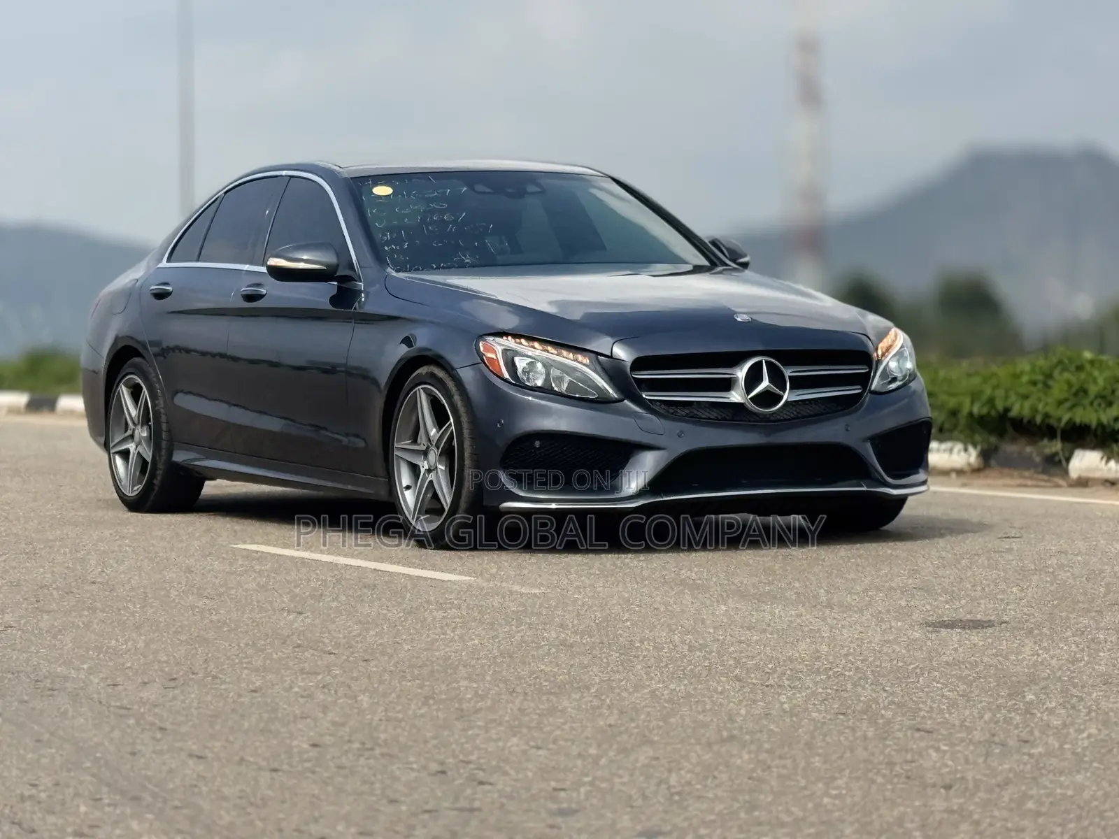 Mercedes-Benz C400 4Matic AWD Sedan (3.0L V6 7A) 2015 Gray