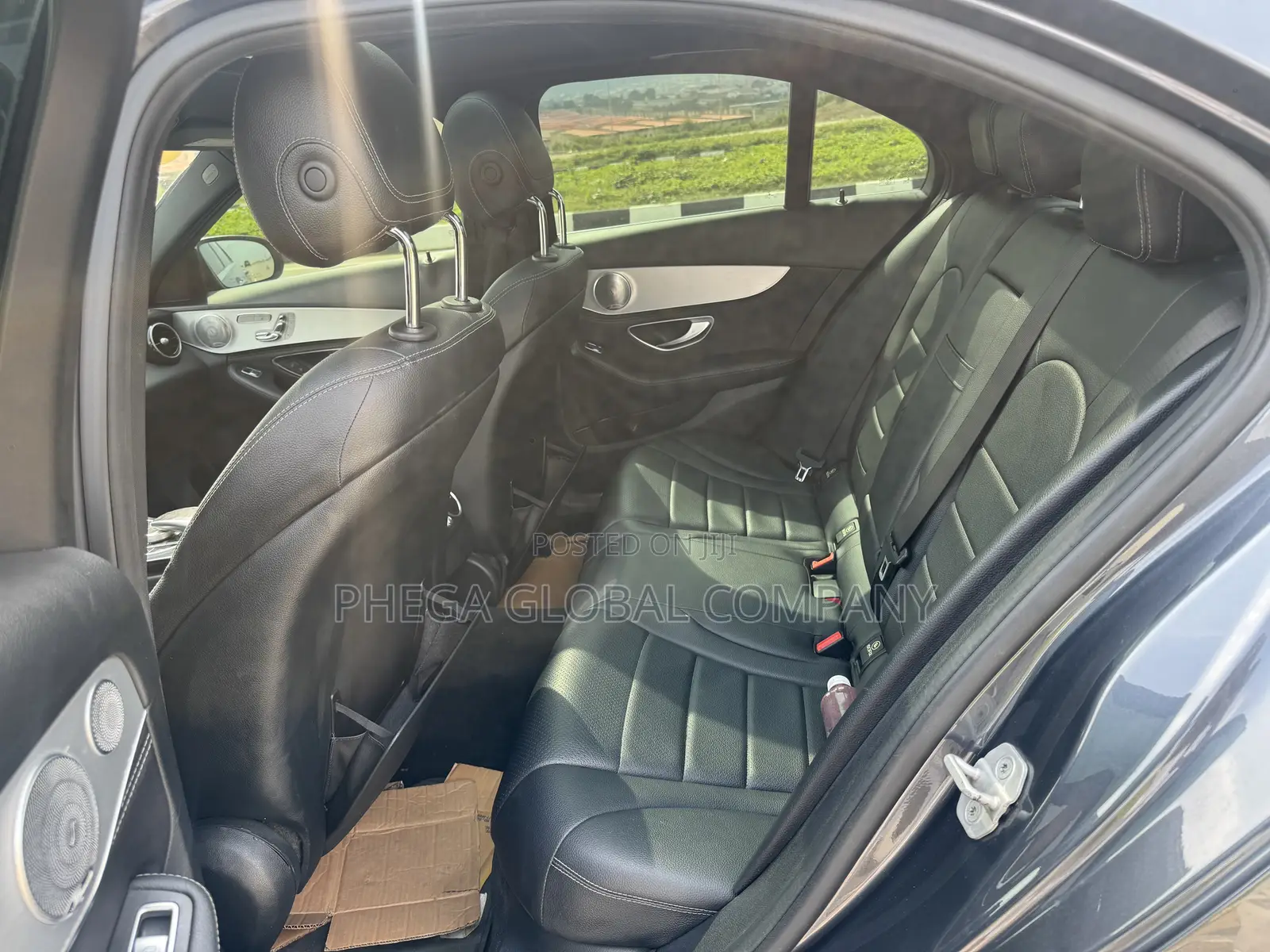 Mercedes-Benz C400 4Matic AWD Sedan (3.0L V6 7A) 2015 Gray